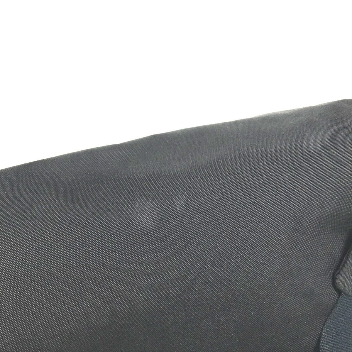 Gucci Black Nylon Sling Bag (Pre-Owned)