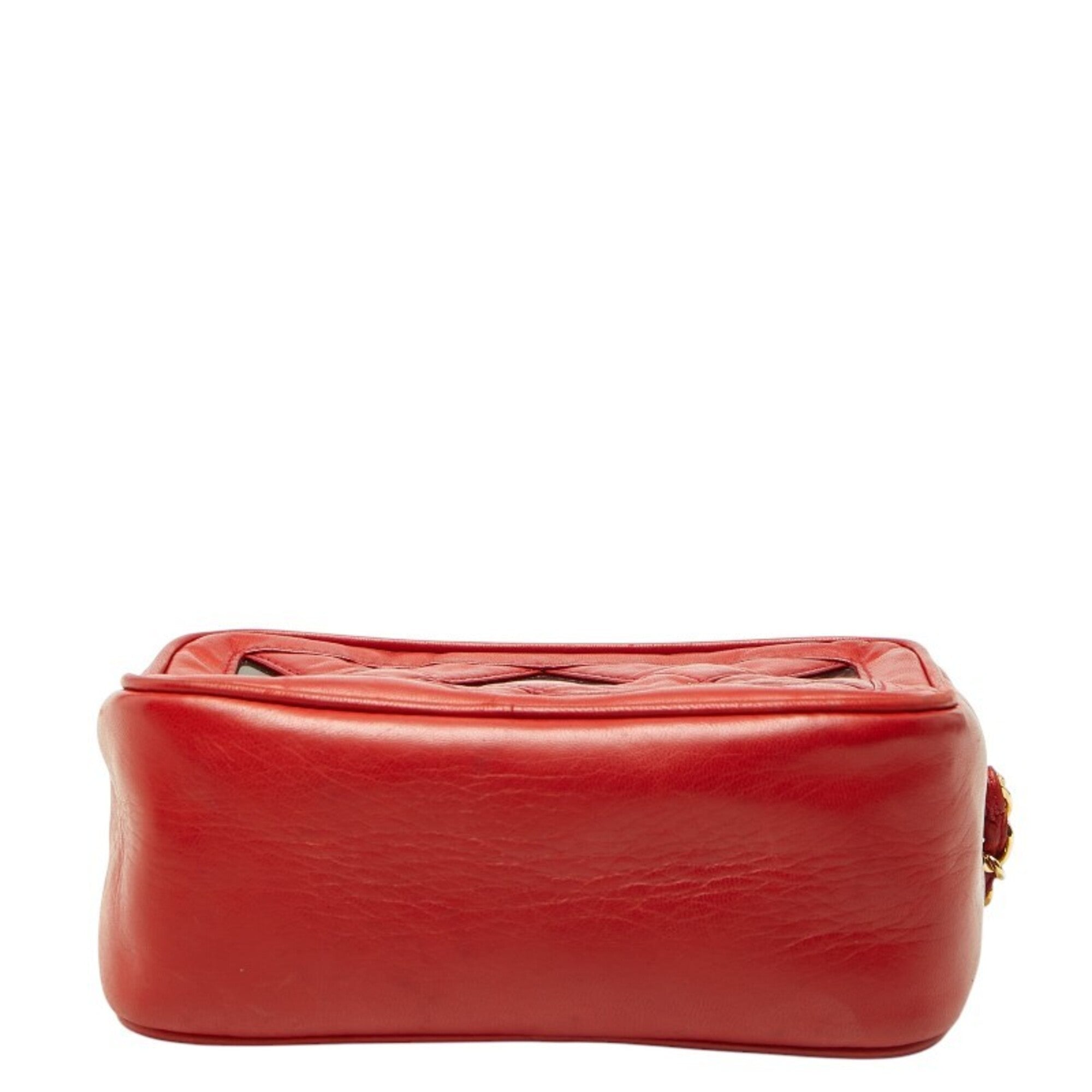 Chanel Red Color Vinyl Leather Shoulder Bag (Pre-Owned)