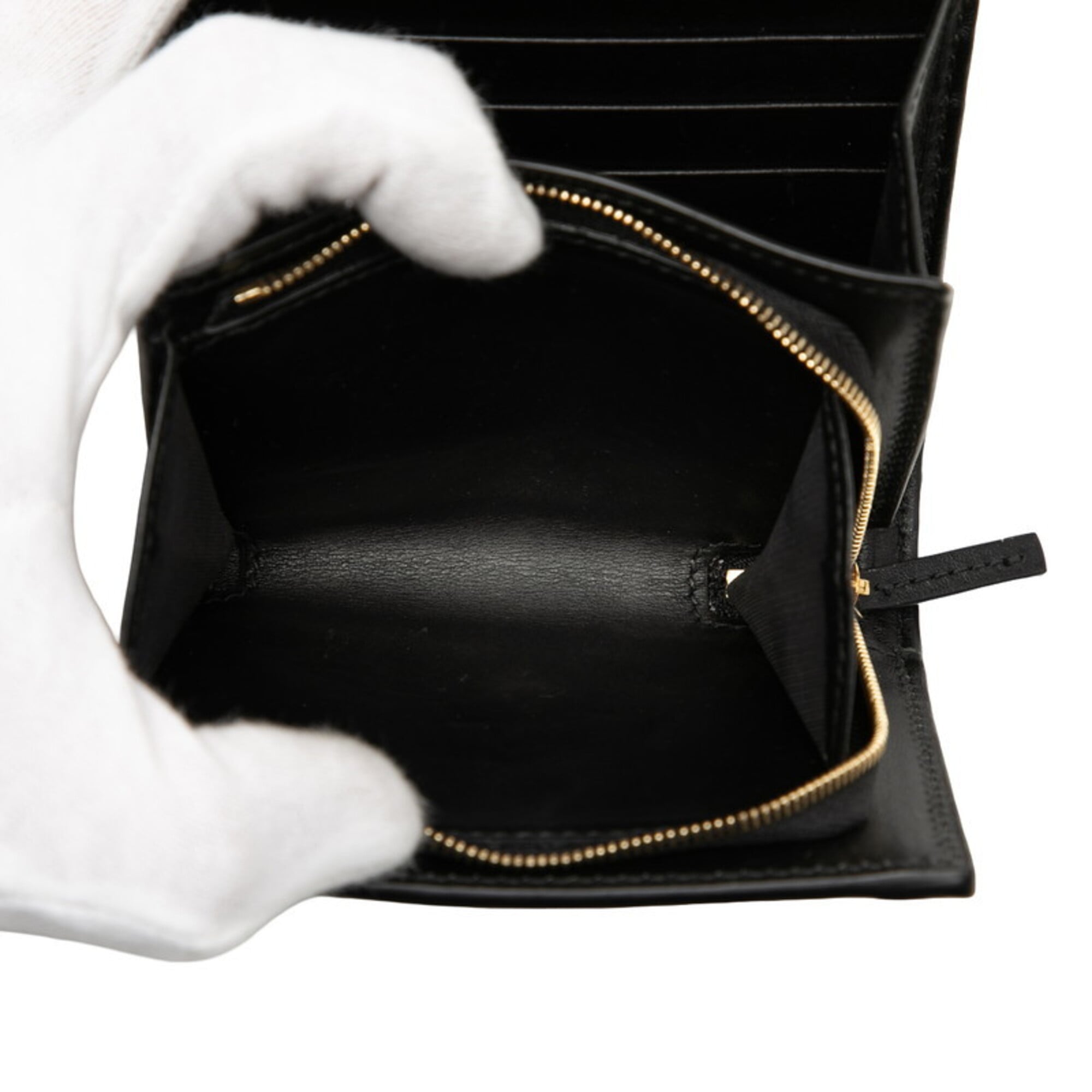 Gucci Black Leather Wallet (Bi-Fold) (Pre-Owned)