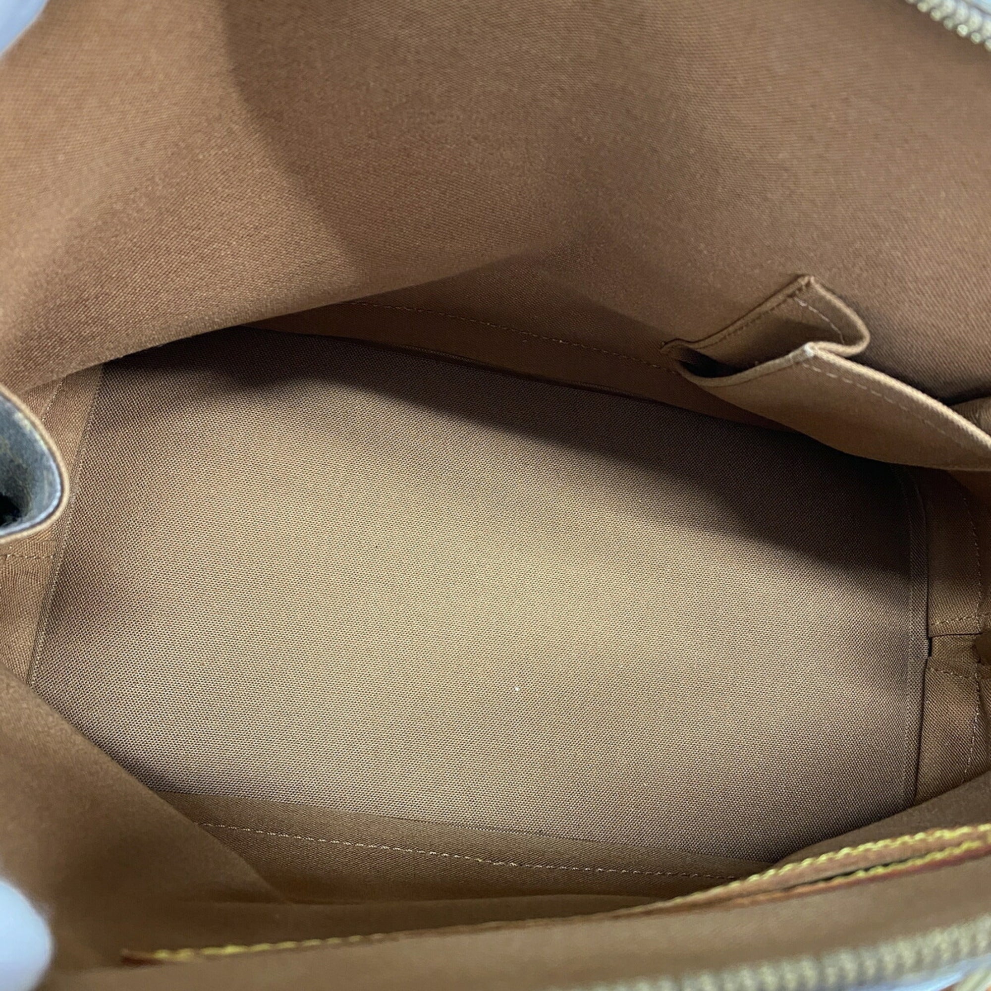Louis Vuitton Brown Handbag (Pre-Owned)