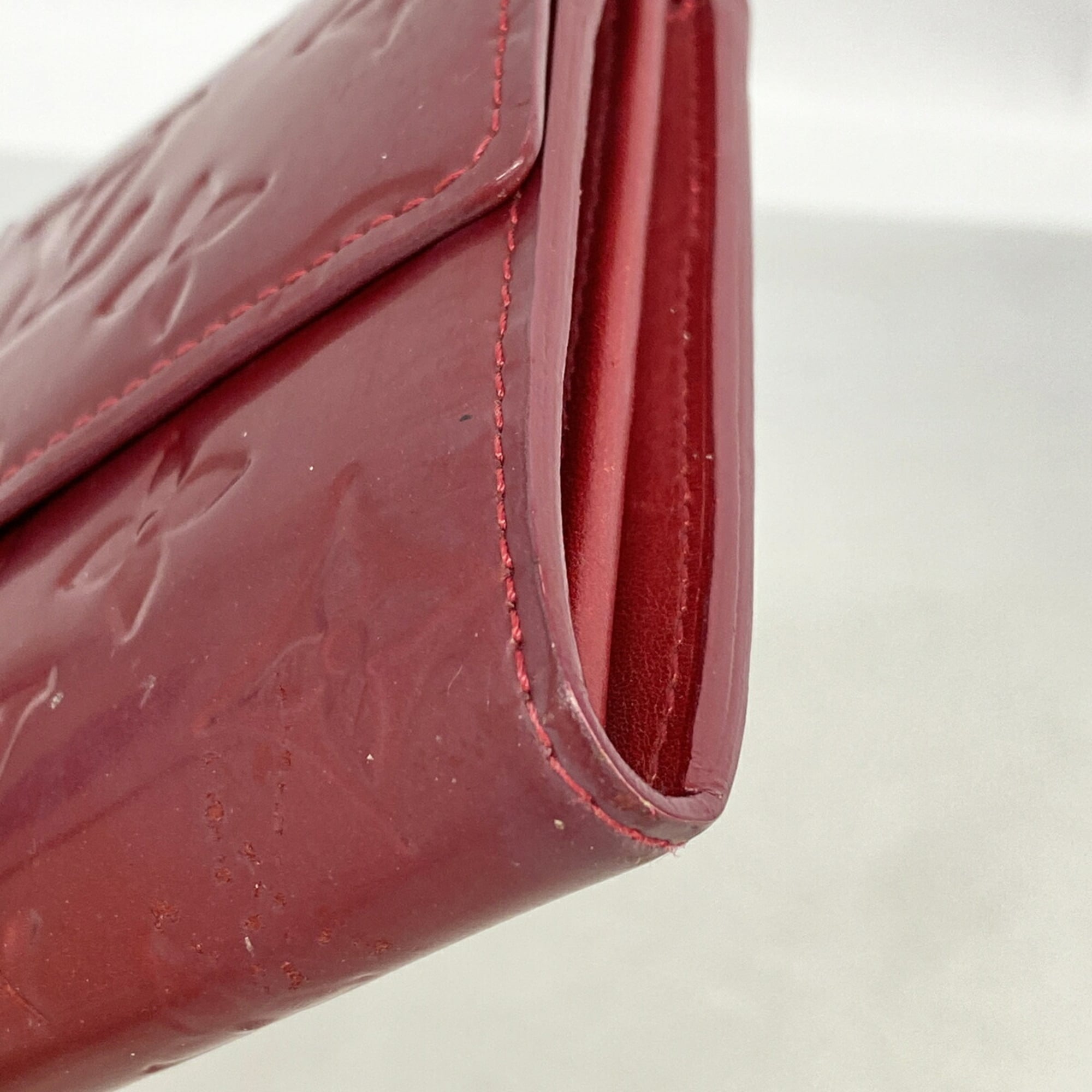 Louis Vuitton Pomme D'amour Long Wallet (Bi-Fold) (Pre-Owned)