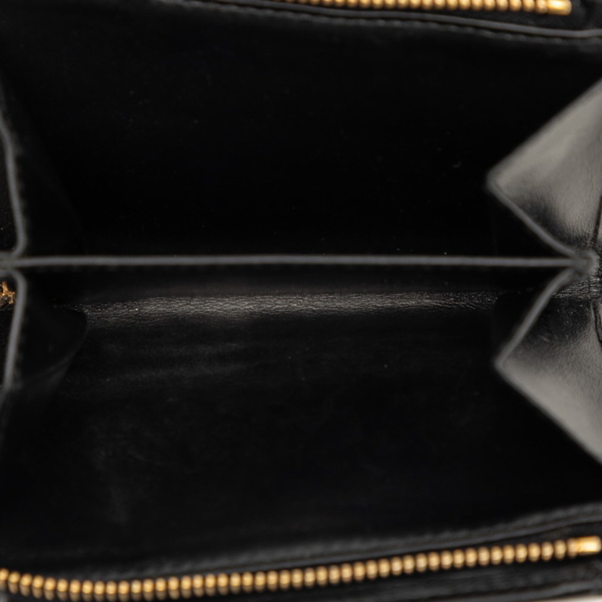 Prada Black Leather Wallet (Bi-Fold) (Pre-Owned)