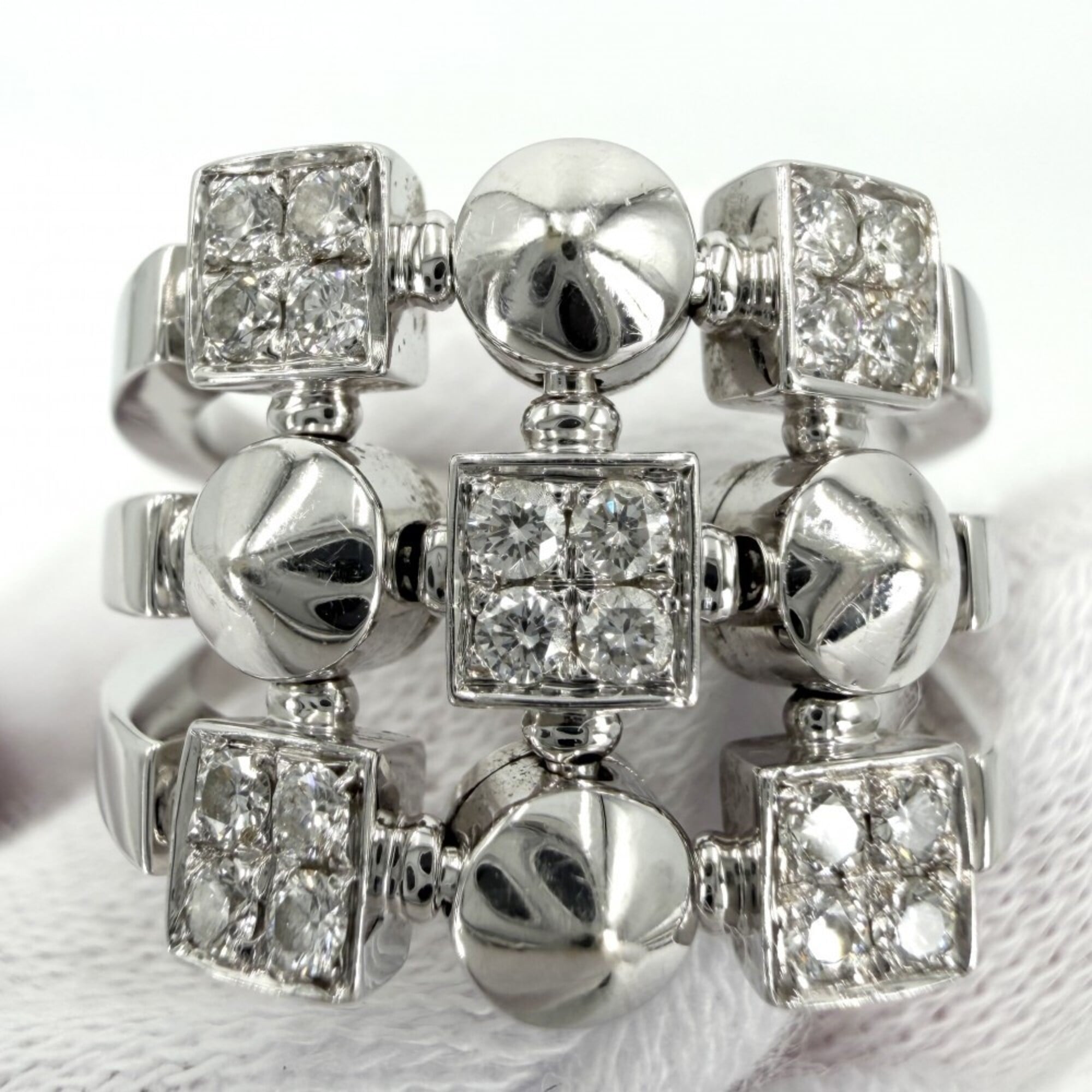 Bvlgari White Gold (18K) Band Ring (Pre-Owned)