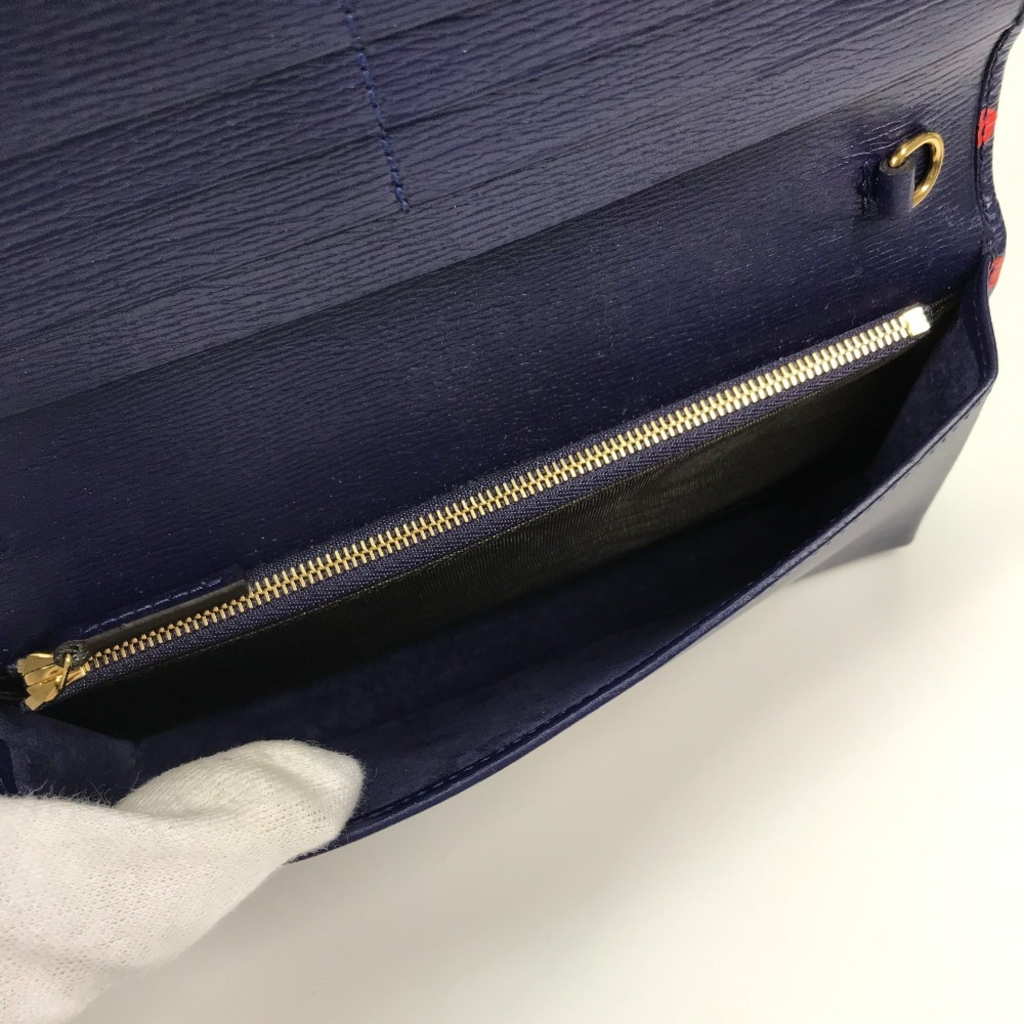 Gucci Navy Red Color Leather Chain/Shoulder Wallet (Pre-Owned)