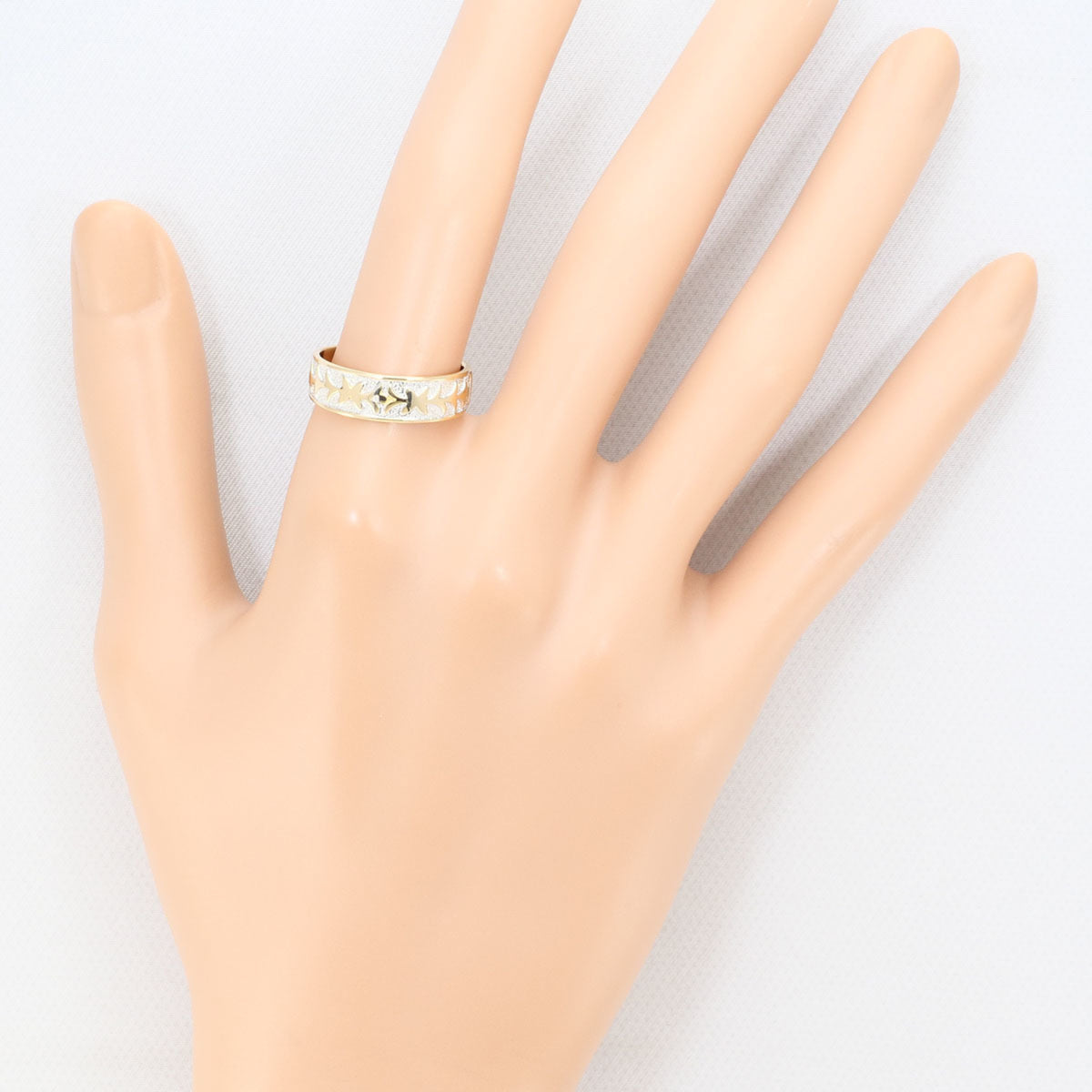 Unbranded White Gold Yellow Gold White Gold (10K) Yellow Gold (10K) Band Ring (Pre-Owned)