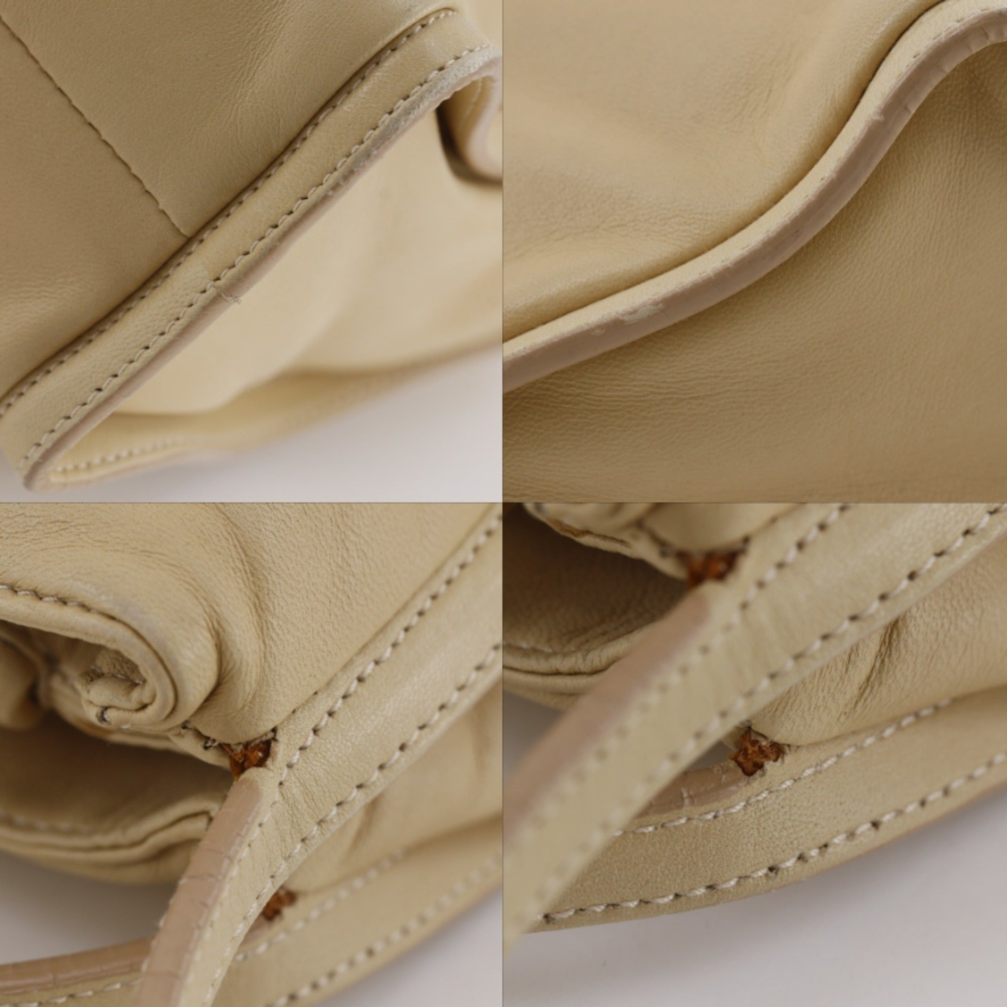 Loewe Beige Shoulder Bag (Pre-Owned)