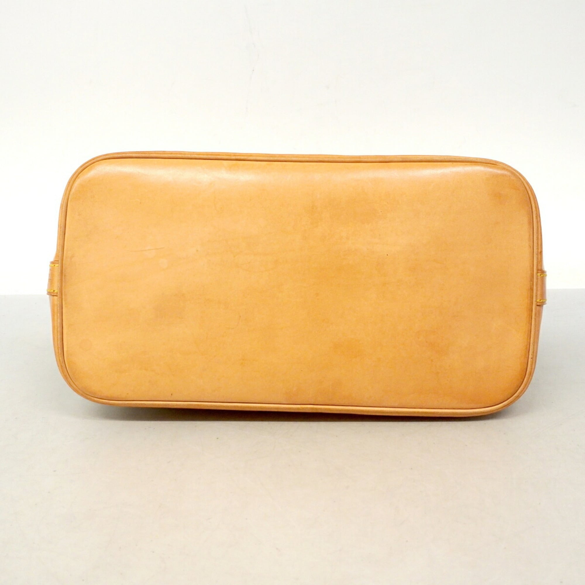 Louis Vuitton Brown Handbag (Pre-Owned)