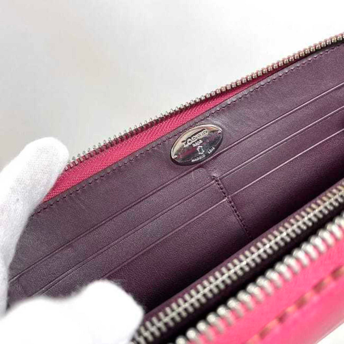 Loewe Pink Nappa Leather Long Wallet (Bi-Fold) (Pre-Owned)
