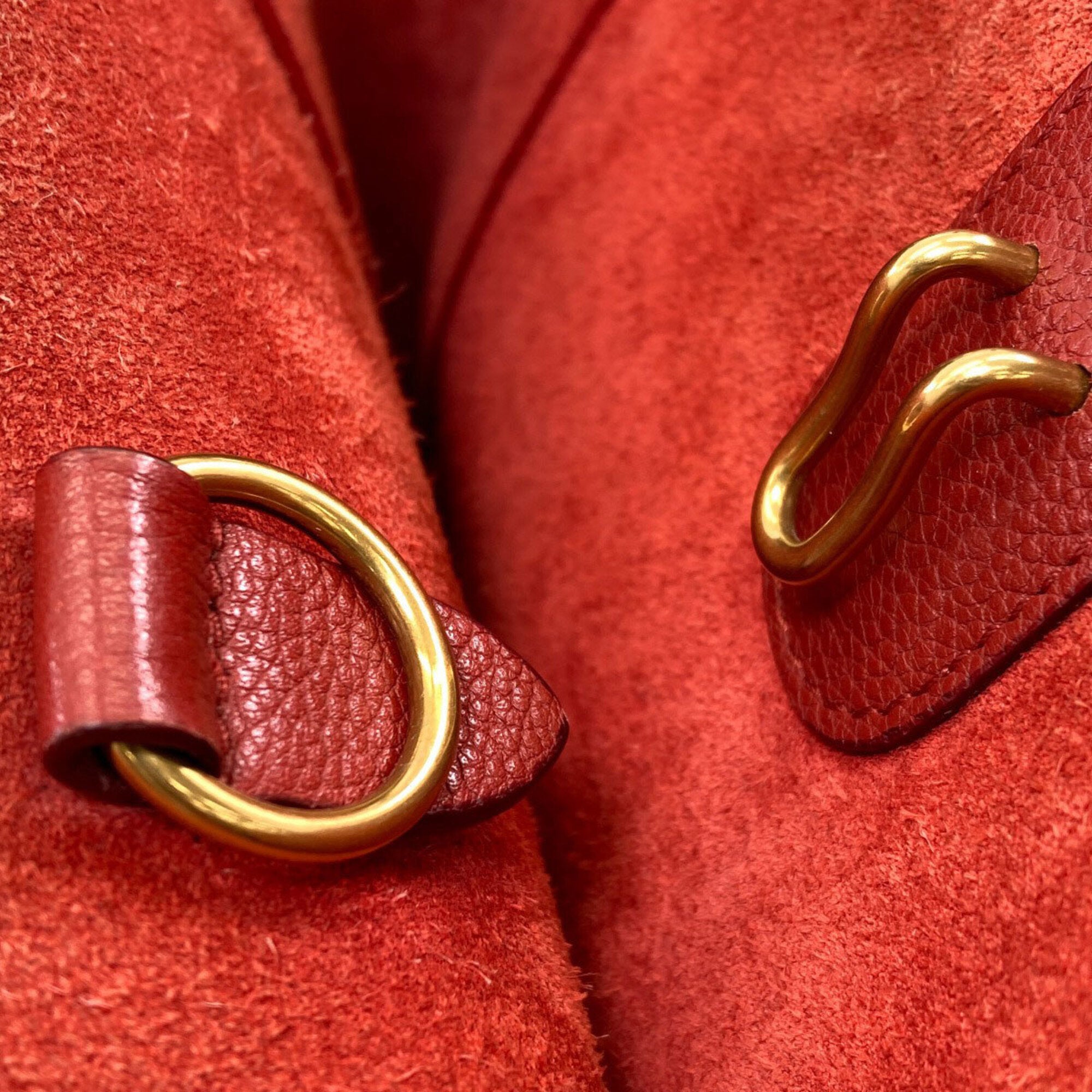 Celine Red Color Leather Shoulder Bag (Pre-Owned)