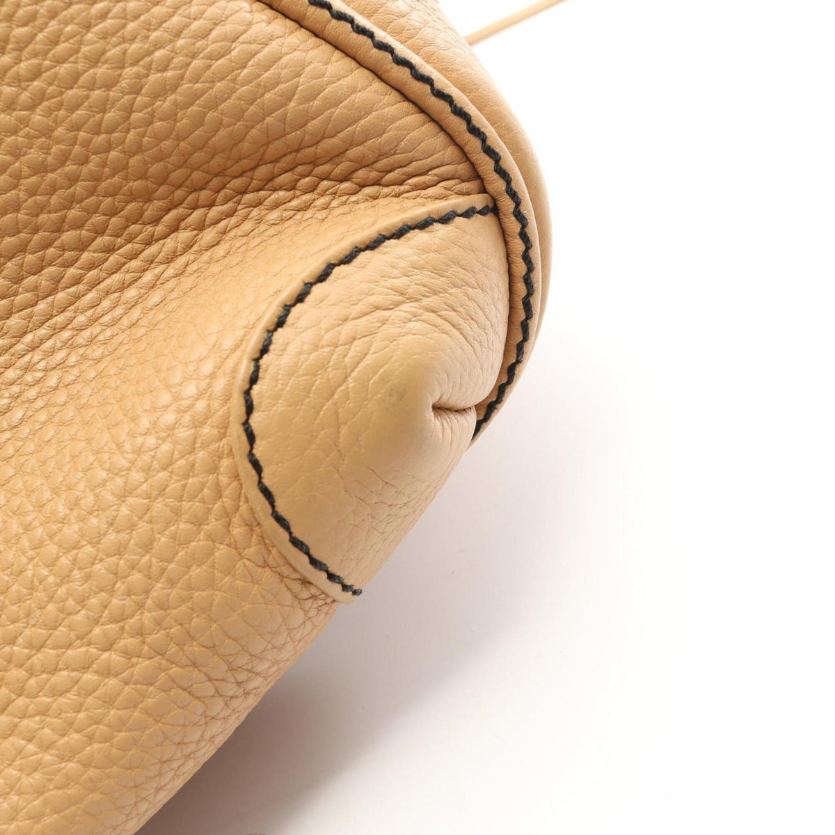 Chanel Beige Grained Calfskin Handbag (Pre-Owned)