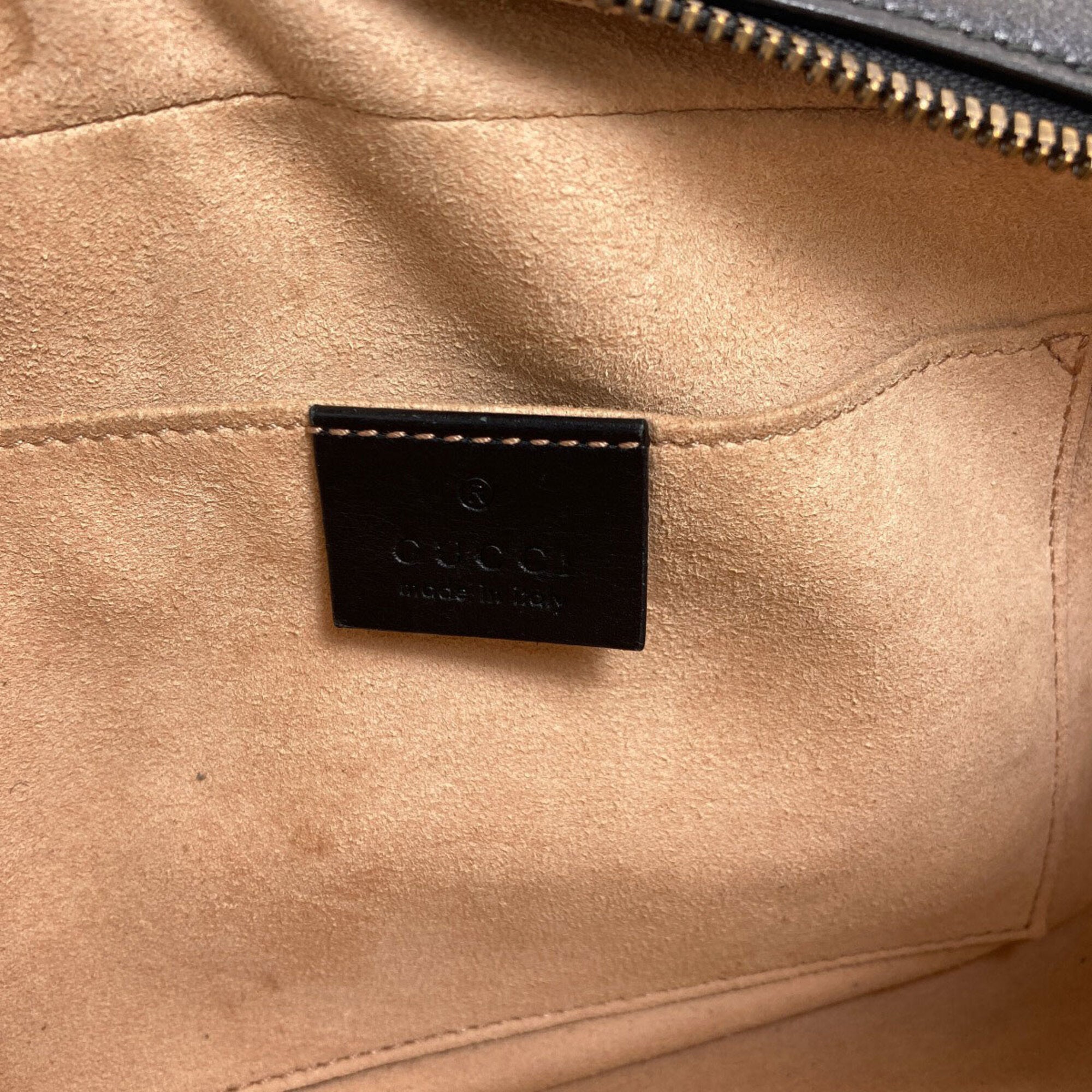 Gucci Gg Marmont Black Leather Shoulder Bag (Pre-Owned)