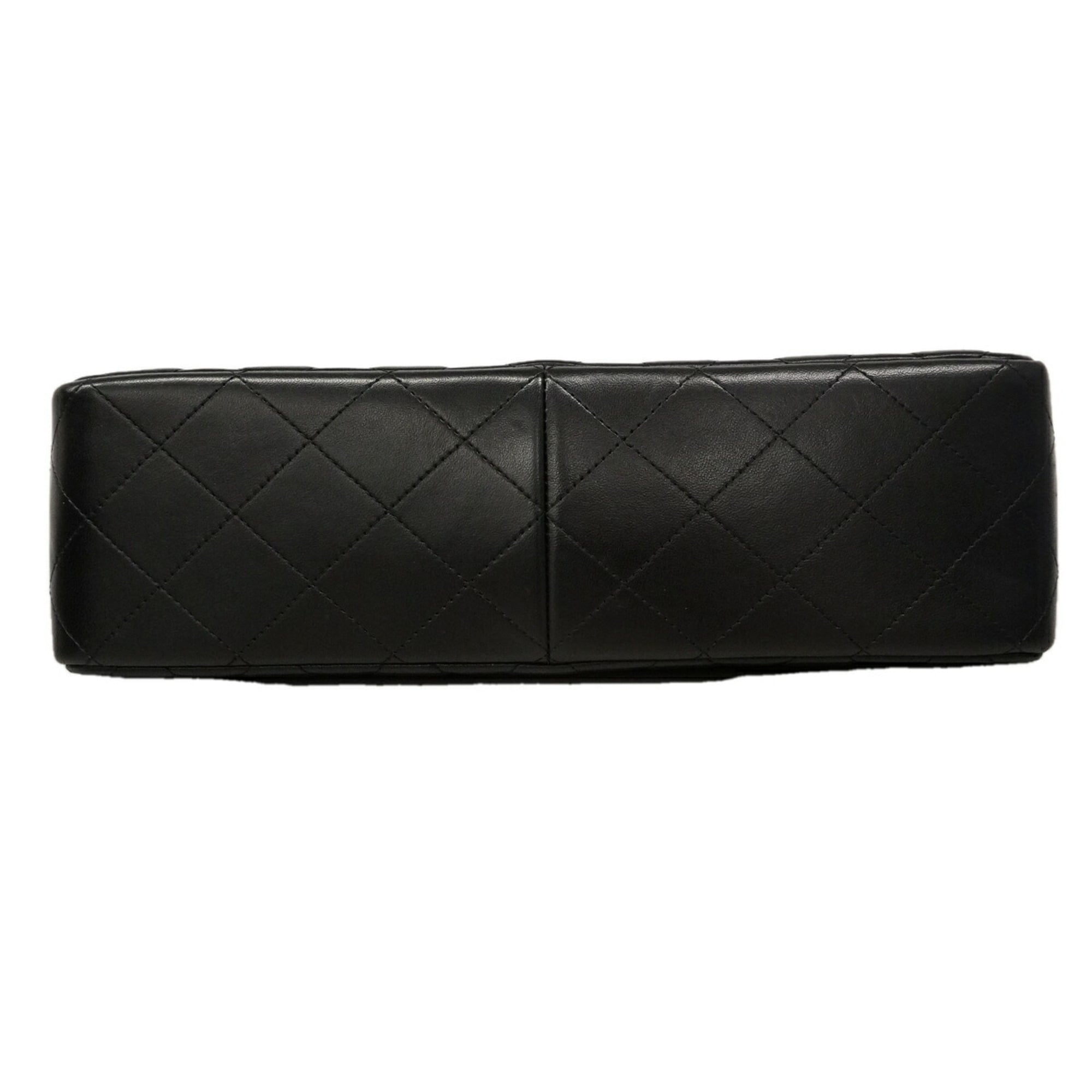 Chanel Black Leather Shoulder Bag (Pre-Owned)