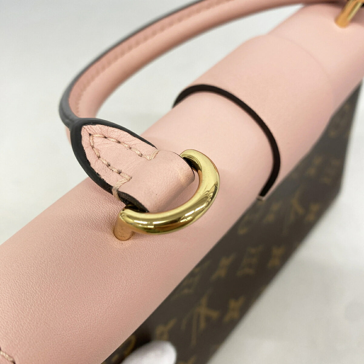 Louis Vuitton Rose Poudre Handbag (Pre-Owned)