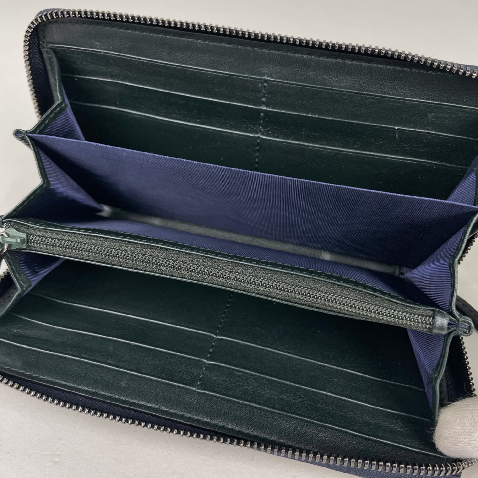 Gucci Green Patent Leather Long Wallet (Bi-Fold) (Pre-Owned)