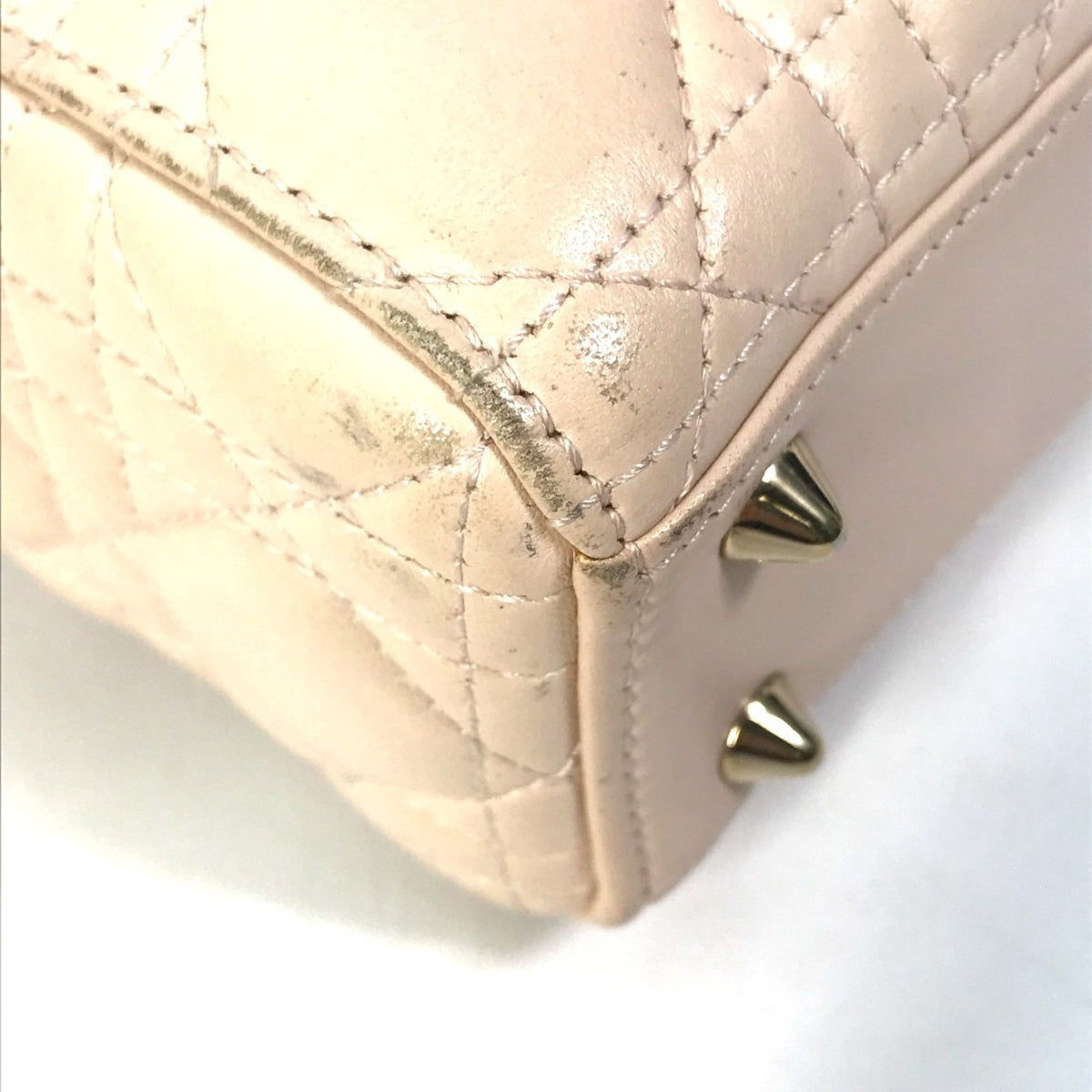 Christian Dior Beige Leather Handbag (Pre-Owned)
