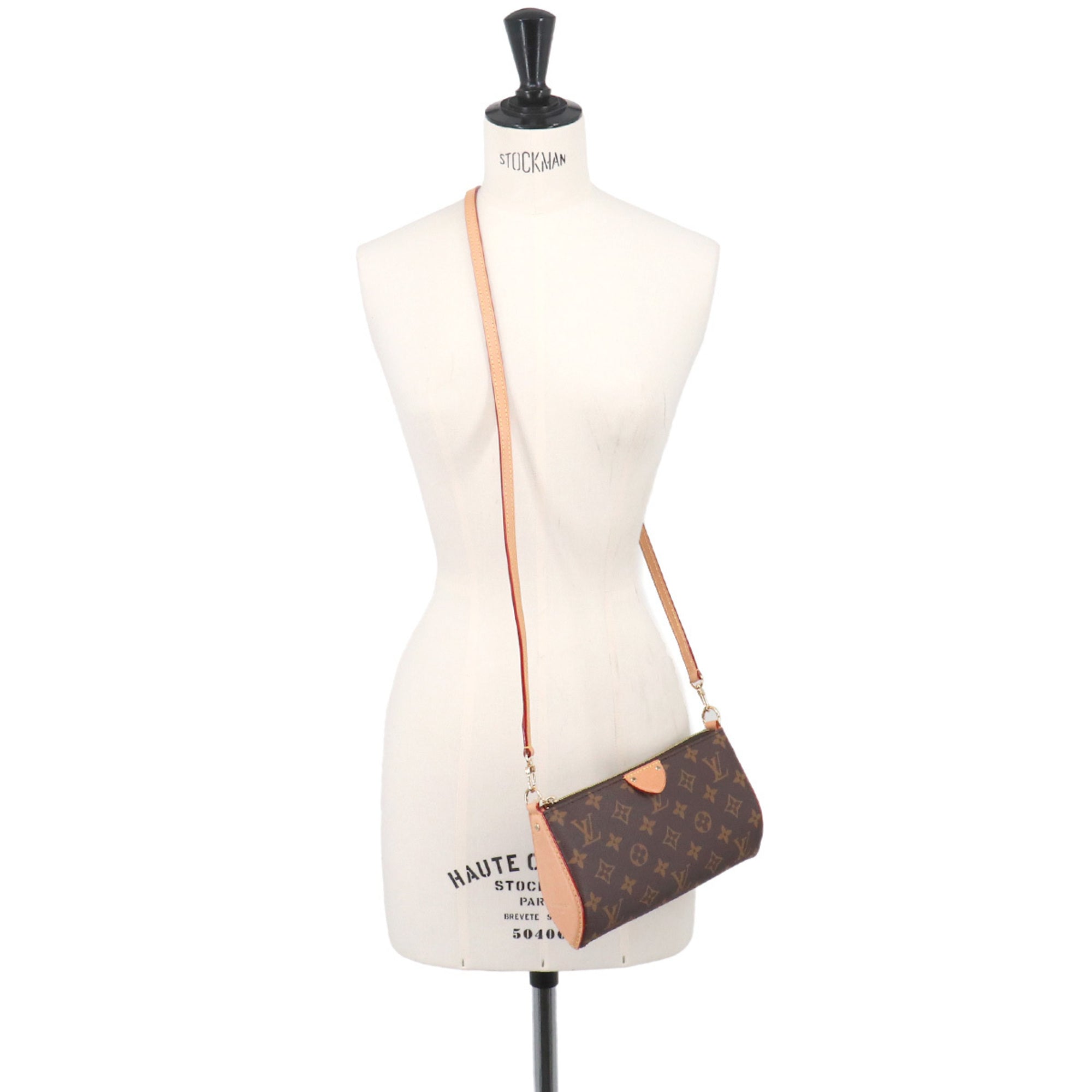 Louis Vuitton Brown Monogram Handbag Pochette Shoulder Bag (Pre-Owned)