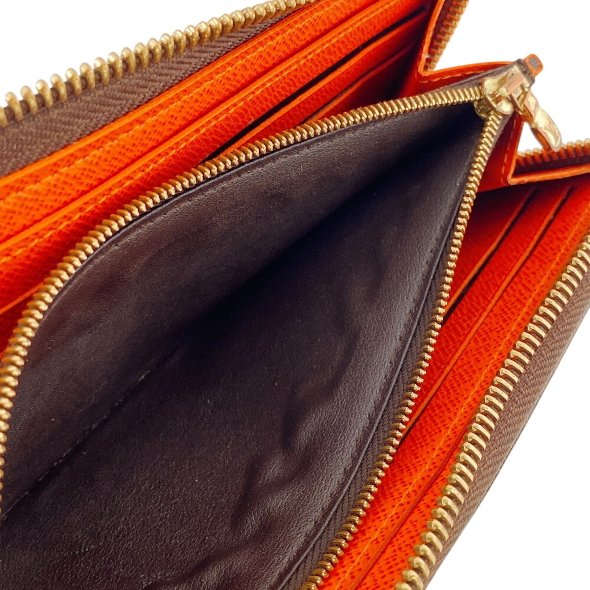 Louis Vuitton Brown Monogram Leather (Pre-Owned)