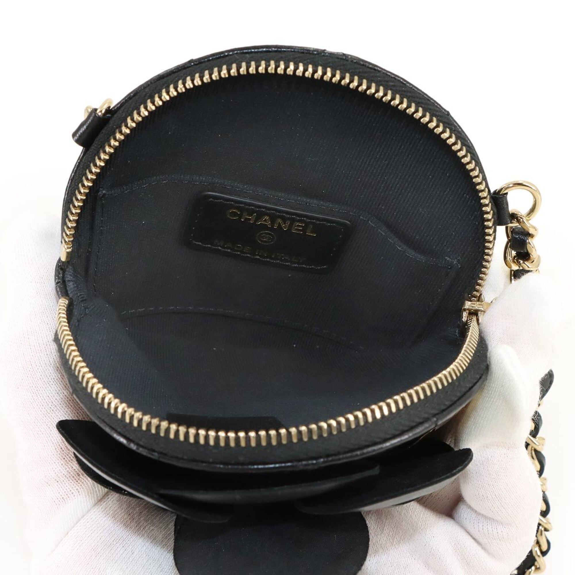 Chanel Black Leather Coin Purse/Coin Case (Pre-Owned)