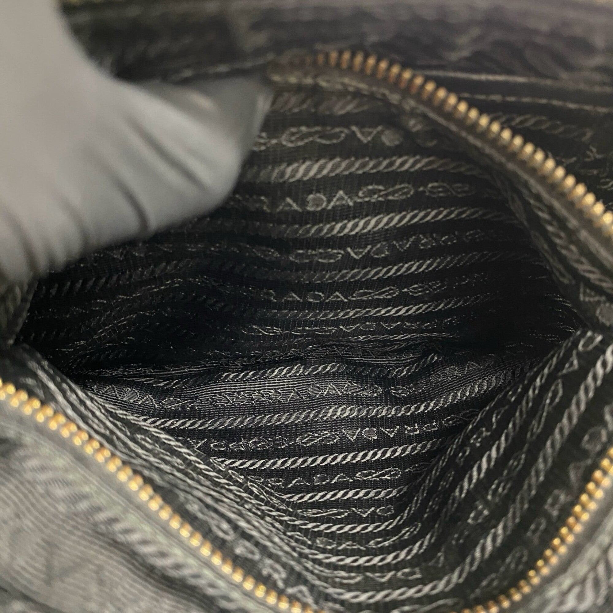 Prada Black Nylon Leather Shoulder Bag (Pre-Owned)