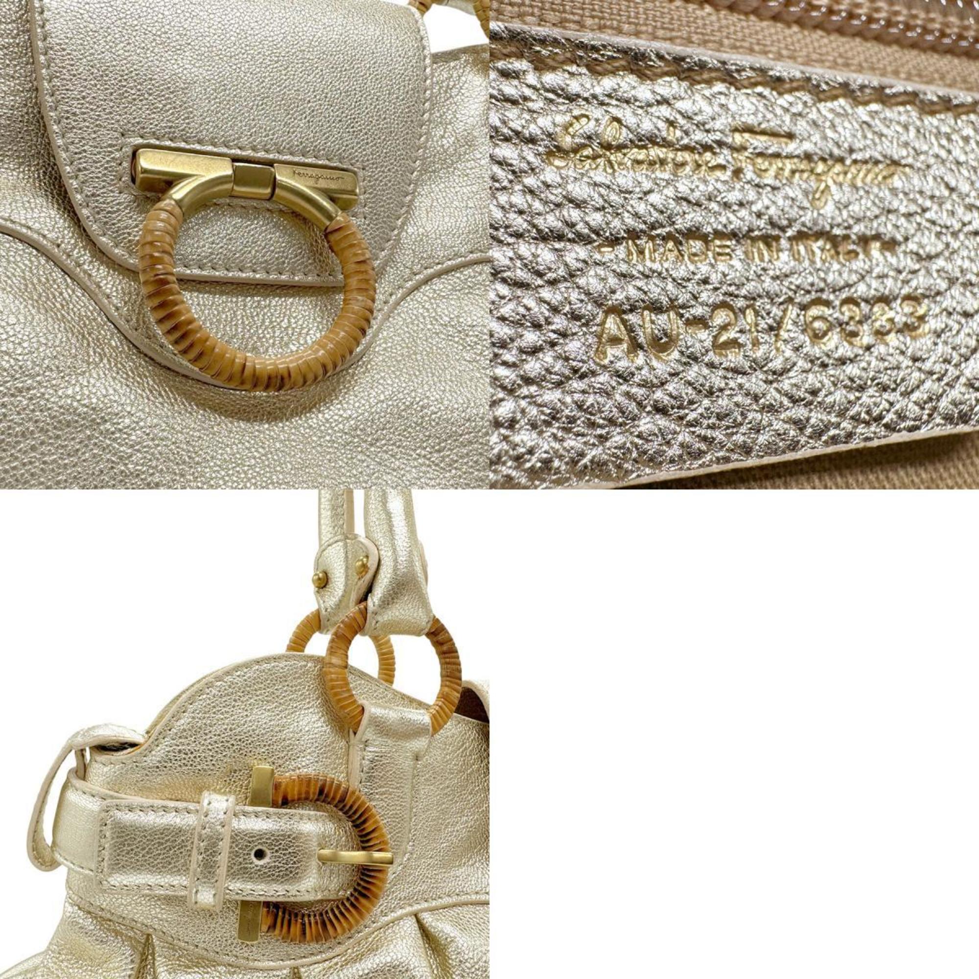 Salvatore Ferragamo Gold Leather Handbag (Pre-Owned)