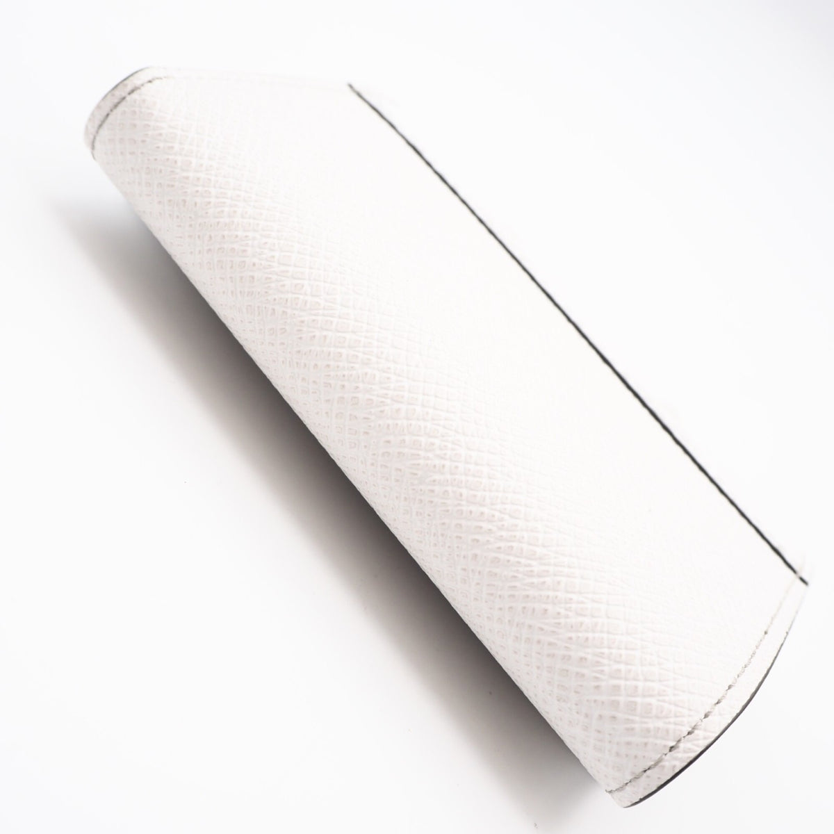 Louis Vuitton Taigarama Gray White Coated Canvas Leather Wallet (Tri-Fold) (Pre-Owned)