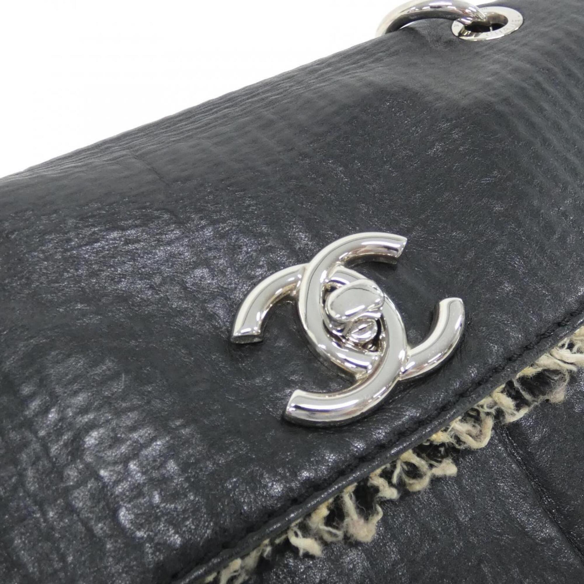Chanel Black Tweed Leather Shoulder Bag (Pre-Owned)