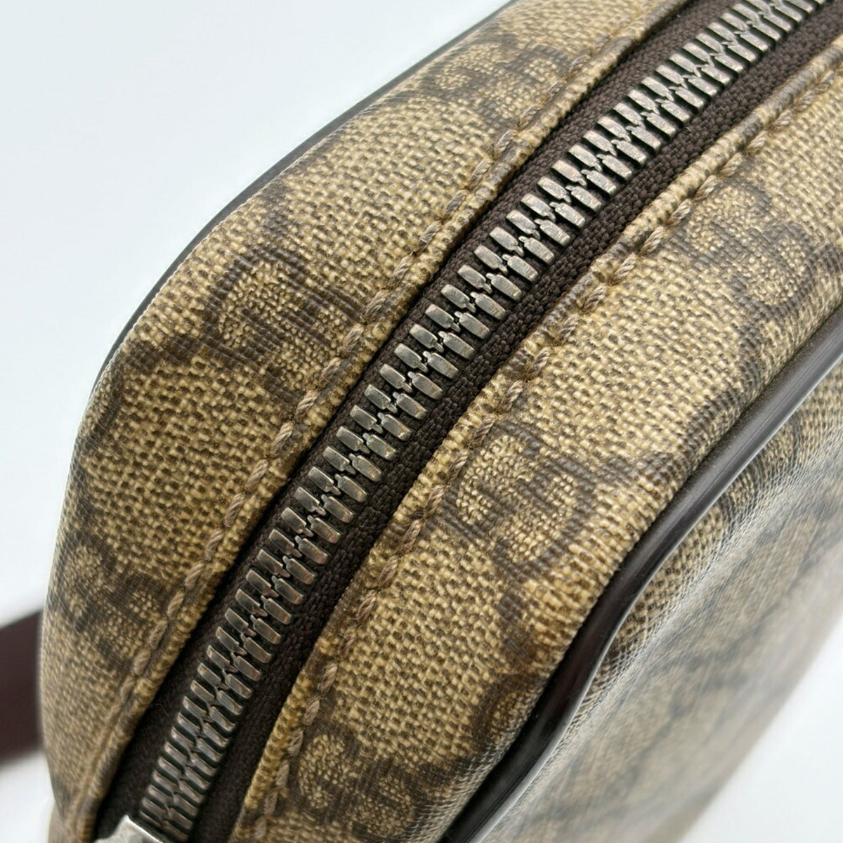 Gucci Beige Dark Brown Pvc Leather Shoulder Bag (Pre-Owned)