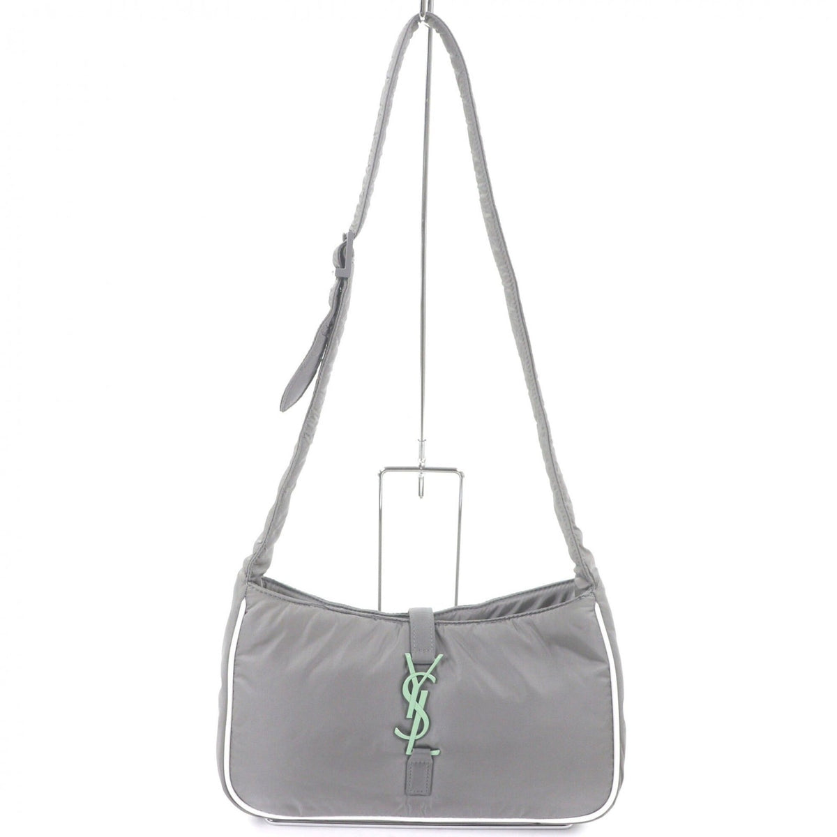 Yves Saint Laurent Gray Nylon Shoulder Bag (Pre-Owned)