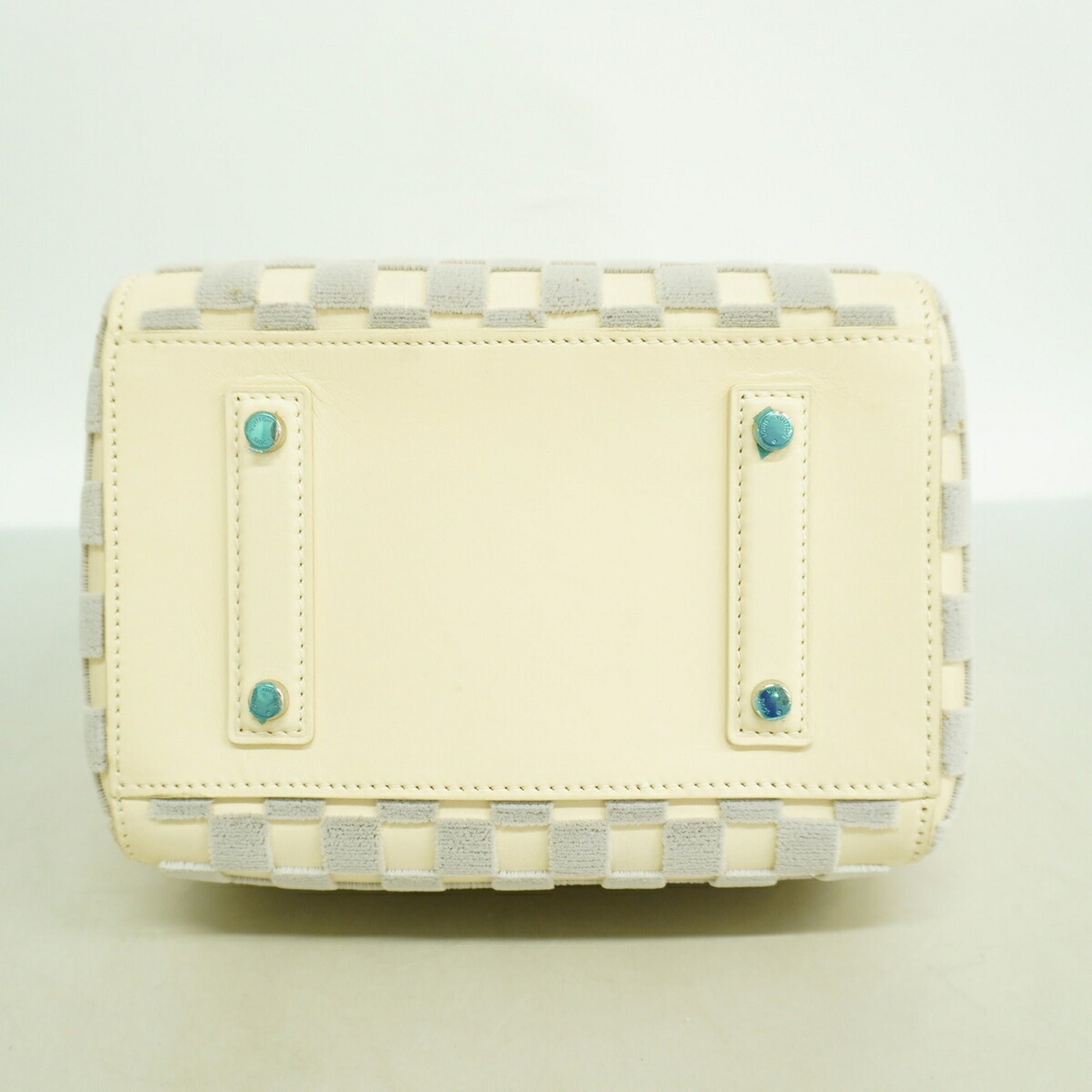 Louis Vuitton Gris Handbag (Pre-Owned)