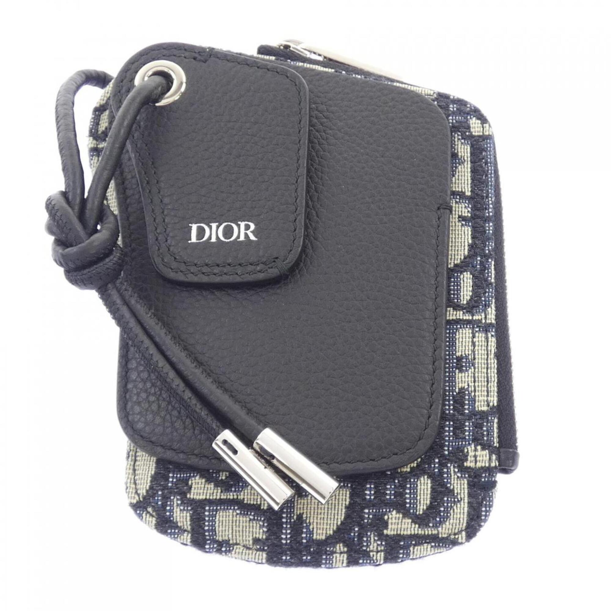 Christian Dior Beige Navy Pouch (Pre-Owned)