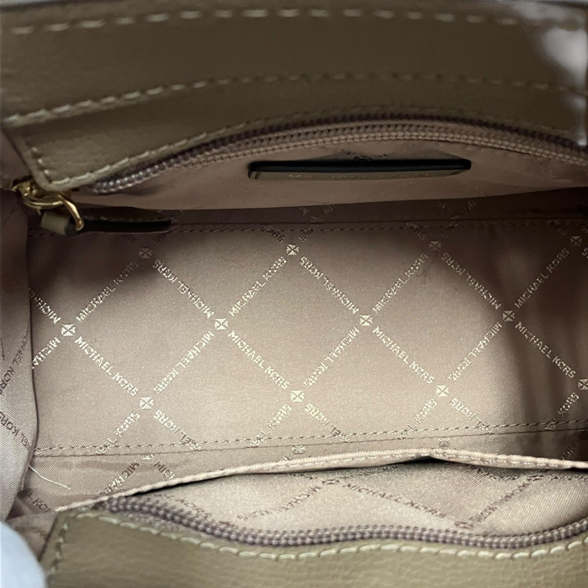 Michael Kors Brown Leather Shoulder Bag (Pre-Owned)