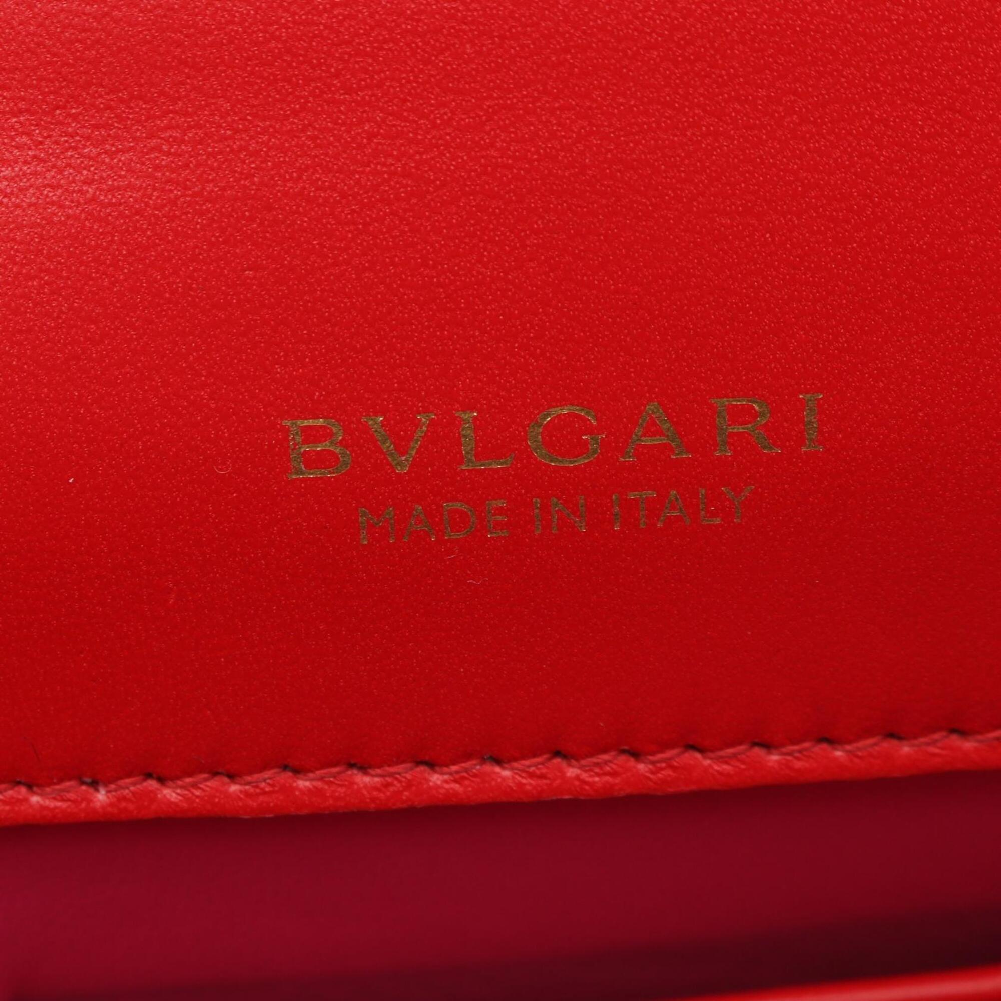Bvlgari Red Color Leather Handbag (Pre-Owned)