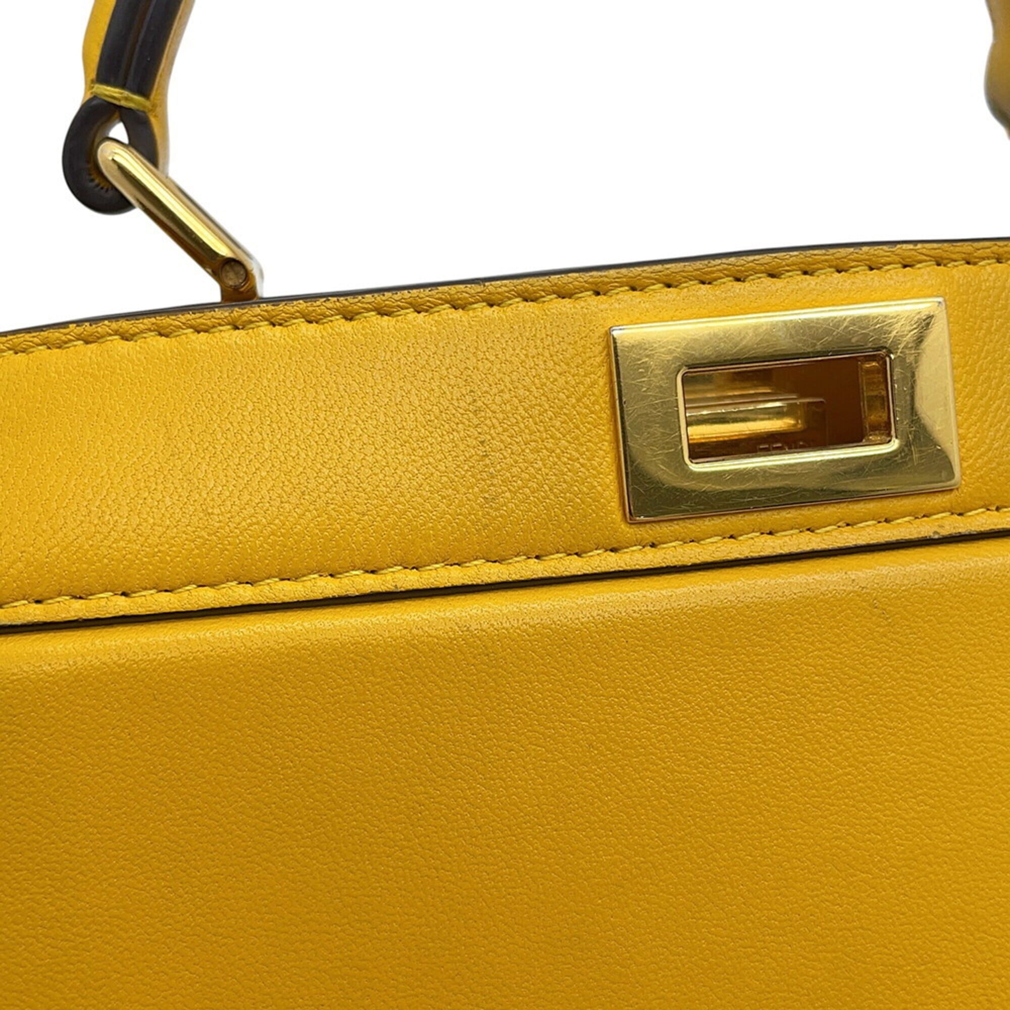 Fendi Peekaboo Yellow Leather Handbag (Pre-Owned)