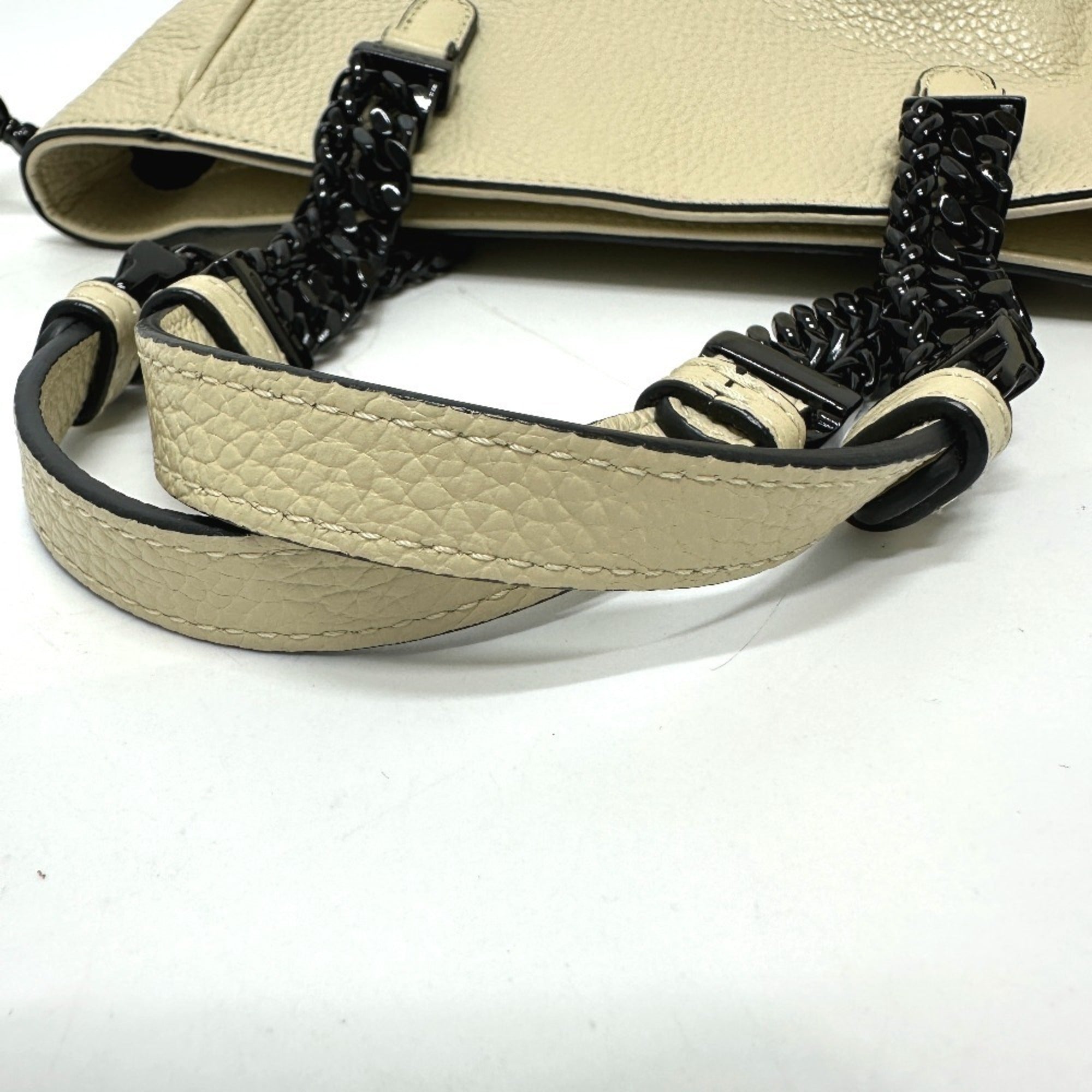 Etro Beige Leather Handbag Shoulder Bag (Pre-Owned)