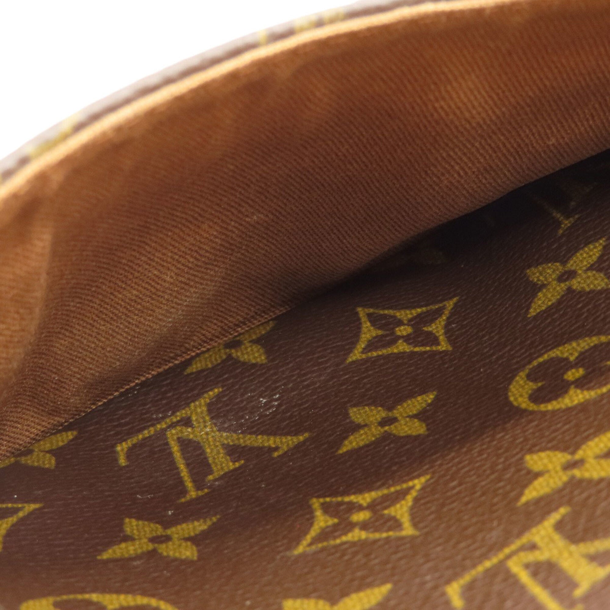 Louis Vuitton Monogram Monogram Shoulder Bag (Pre-Owned)