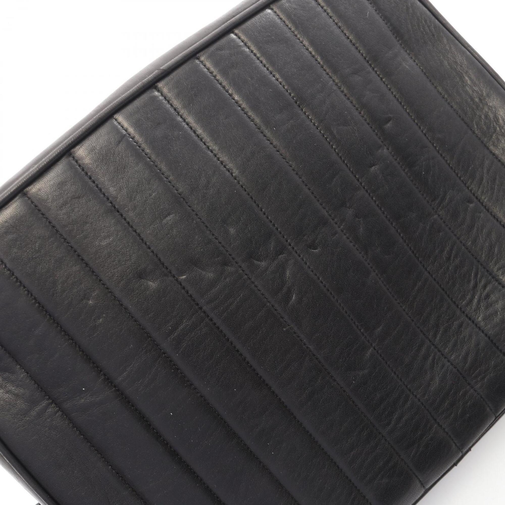 Chanel Black Leather Handbag Shoulder Bag (Pre-Owned)