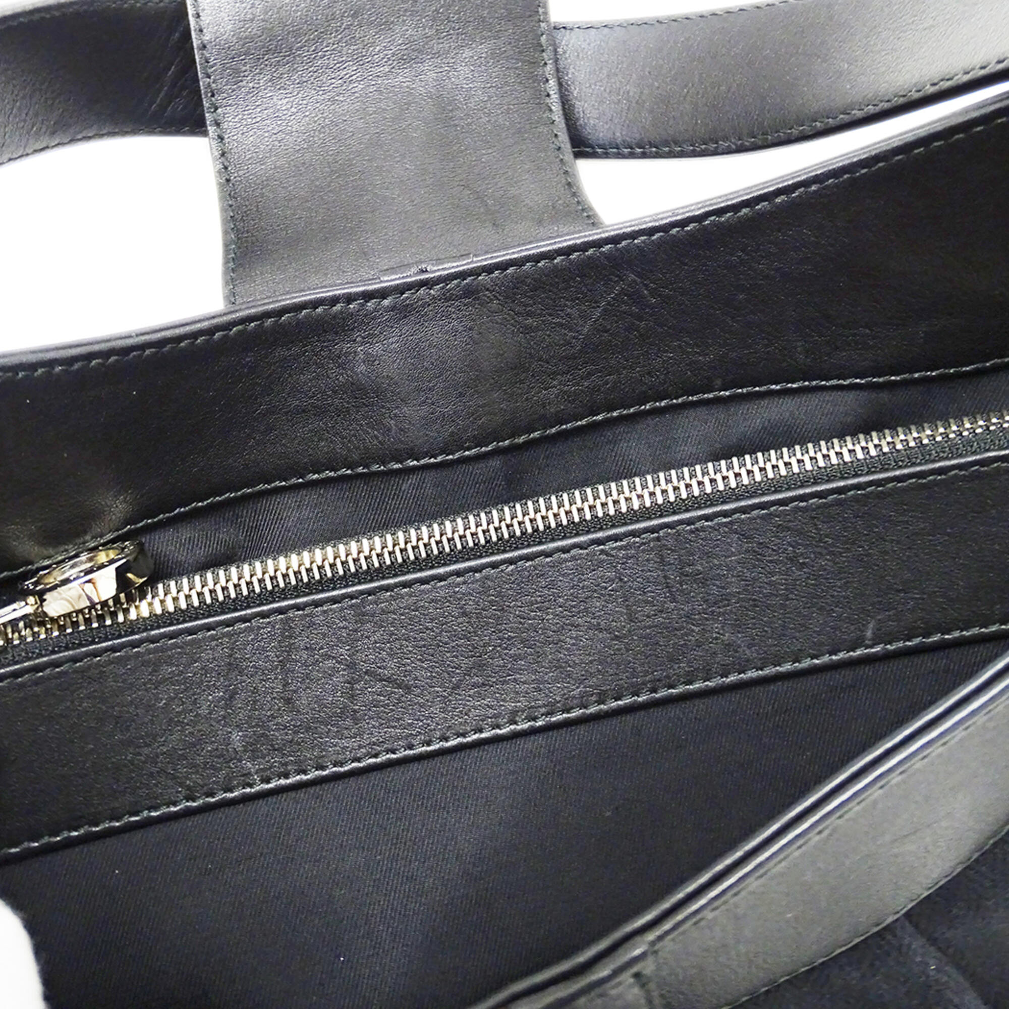Bvlgari Black Canvas Handbag Shoulder Bag (Pre-Owned)
