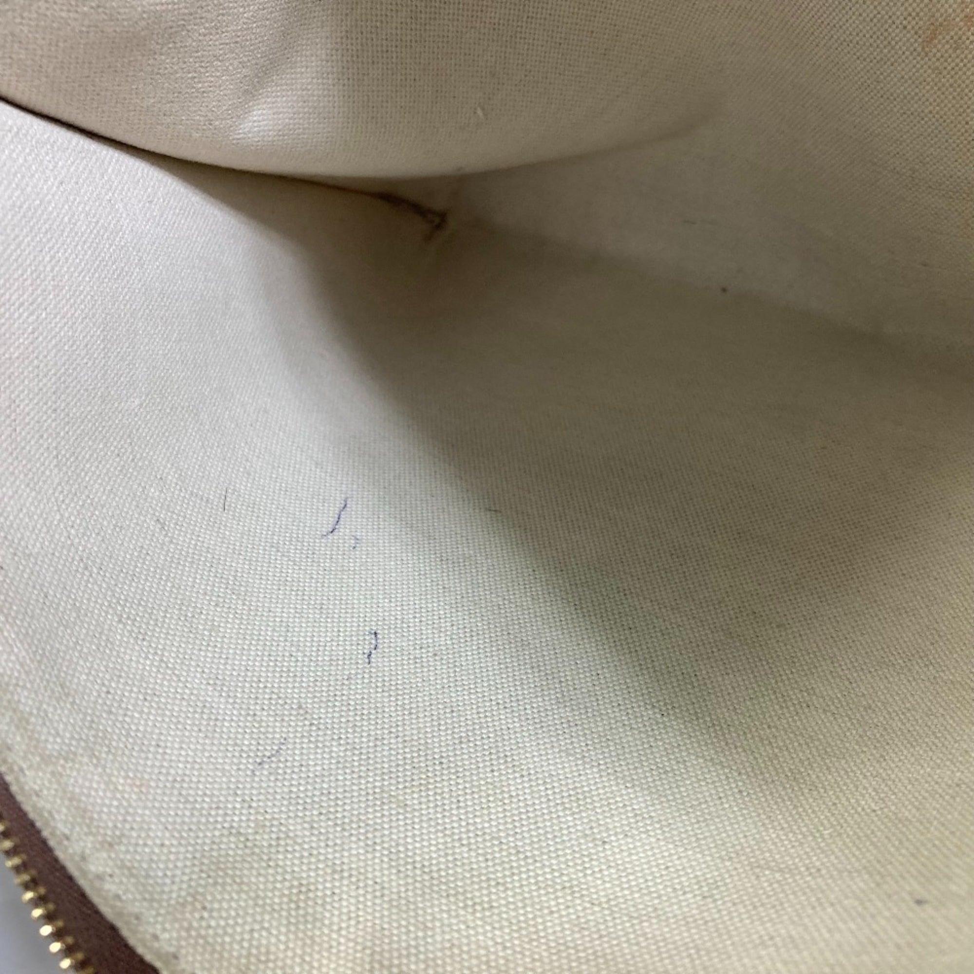 Burberry Brown Other Clutch Bag (Pre-Owned)