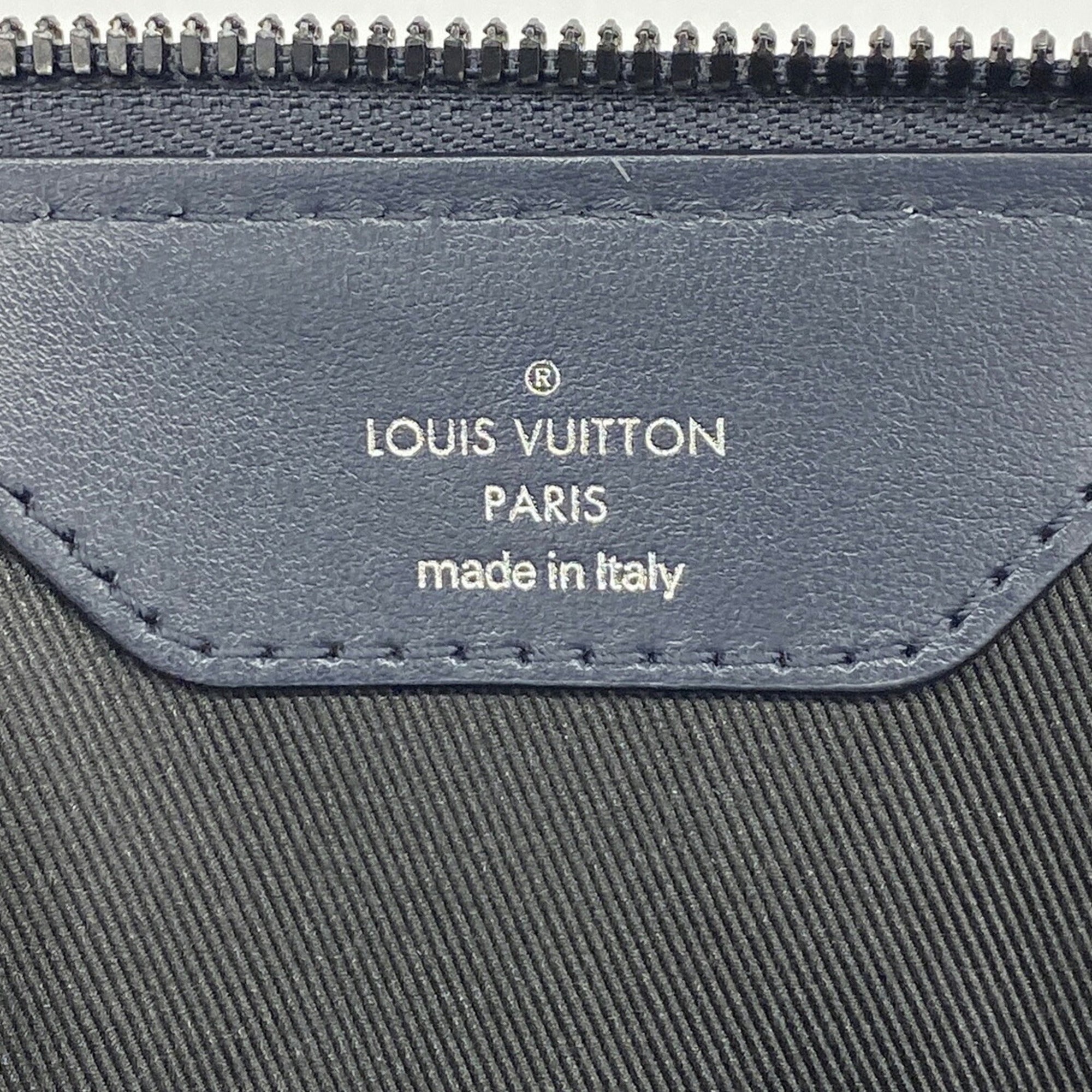 Louis Vuitton Blue Handbag (Pre-Owned)