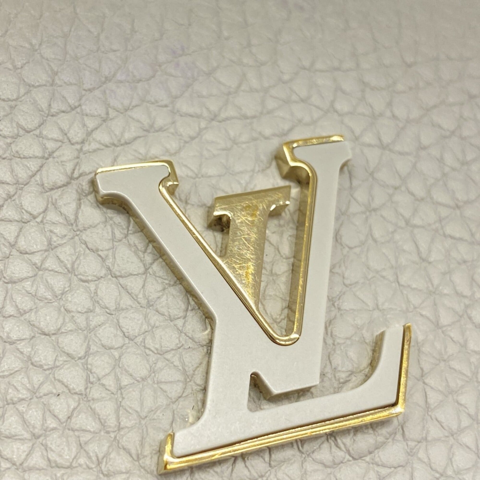 Louis Vuitton Gray Wallet (Tri-Fold) (Pre-Owned)