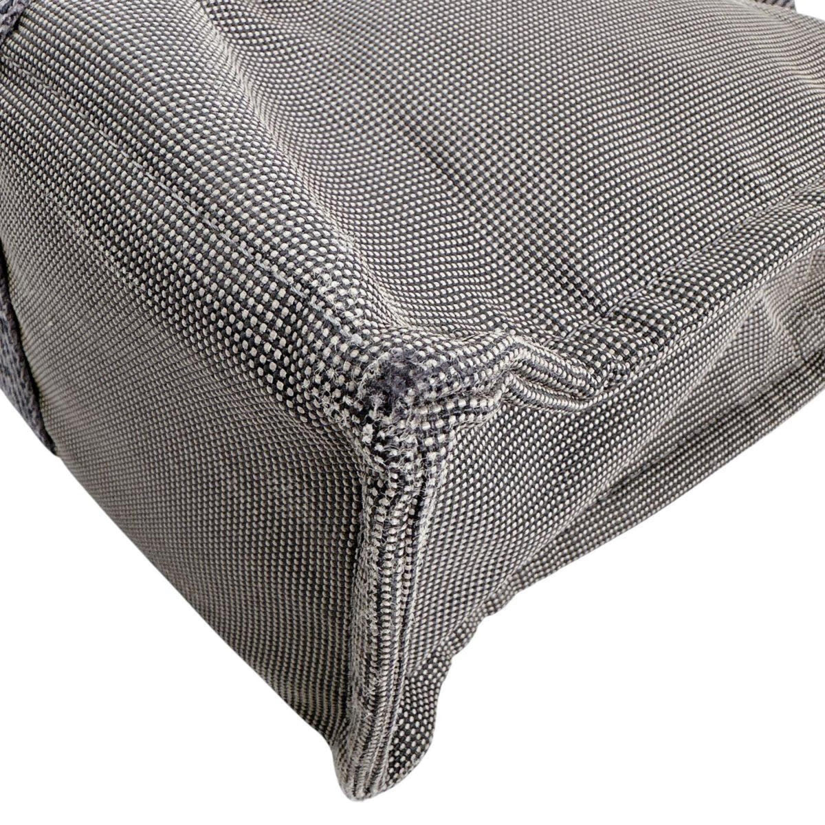 Hermes Her Line Gray Nylon Polyester Handbag Tote Bag (Pre-Owned)