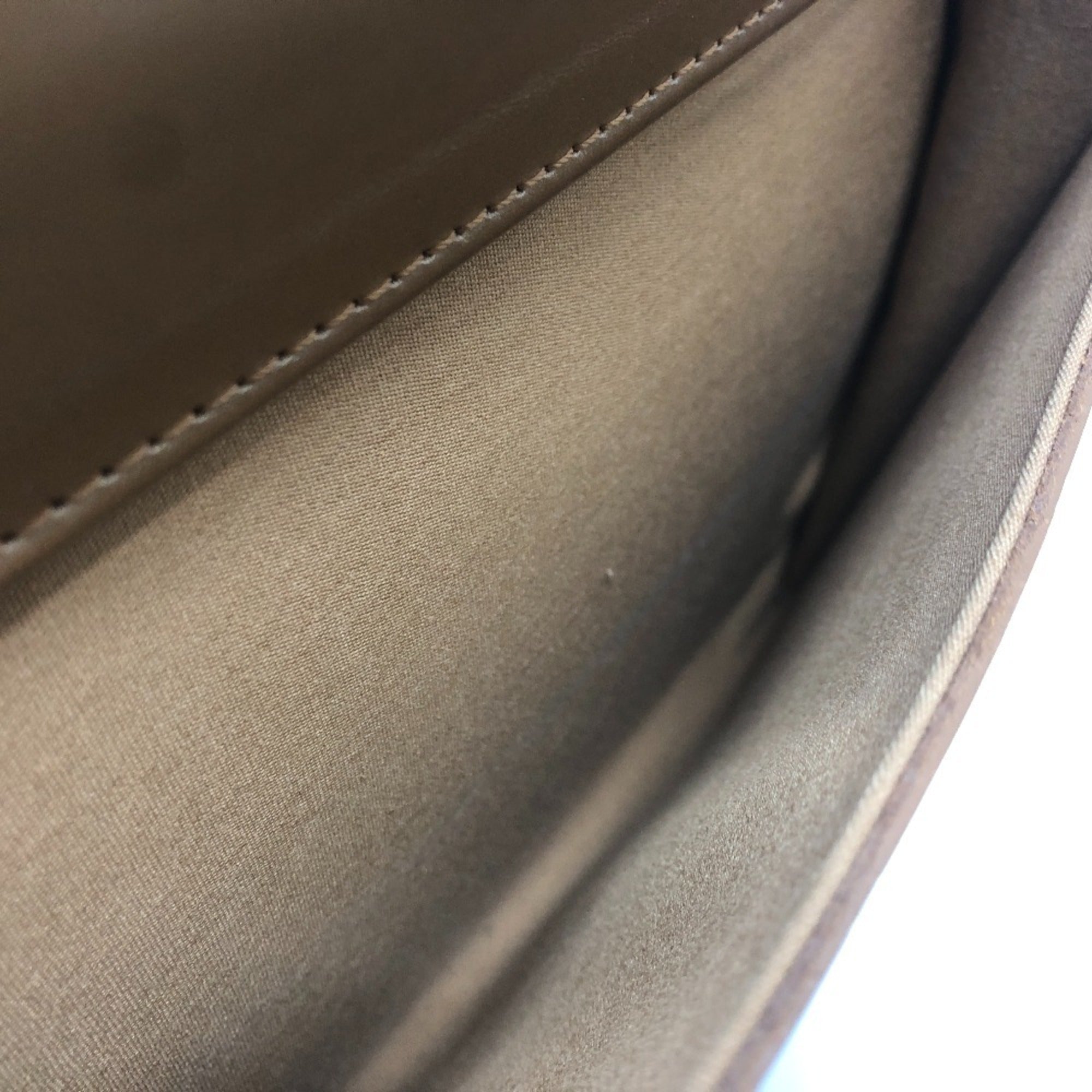 Louis Vuitton Beige Monogram Mat Shoulder Bag (Pre-Owned)