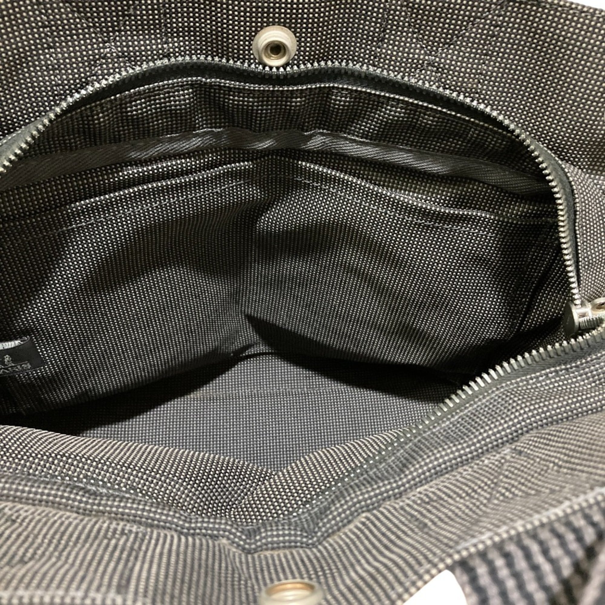 Hermes Gray Handbag (Pre-Owned)