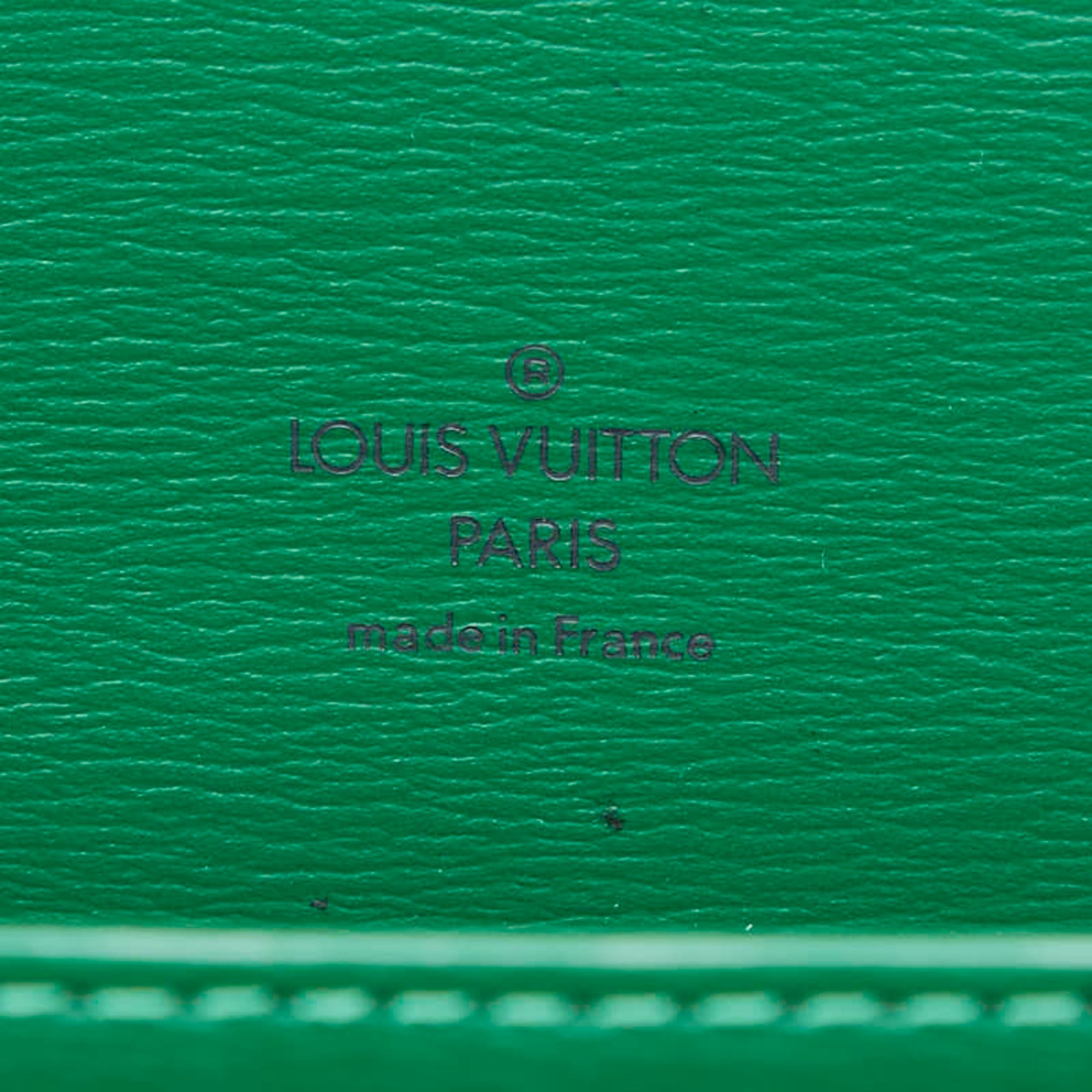 Louis Vuitton Borneo Green Leather Shoulder Bag (Pre-Owned)