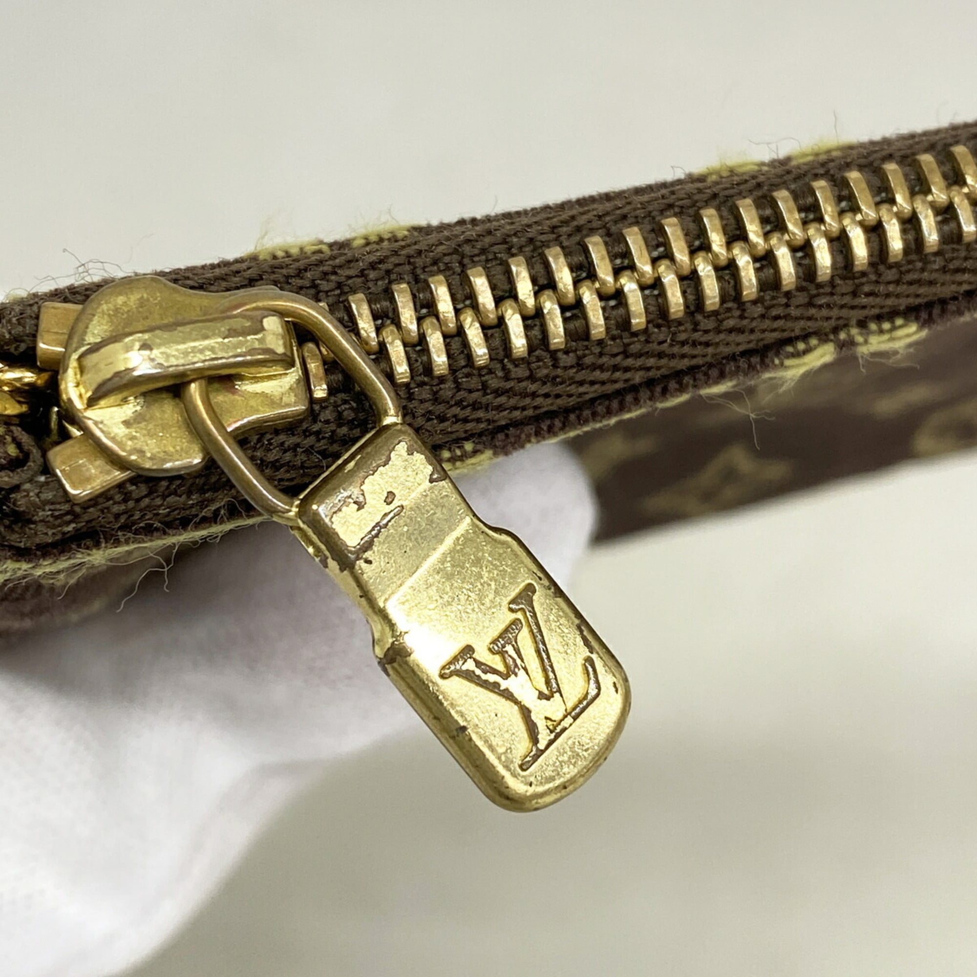 Louis Vuitton Ebene Coin Purse/Coin Case (Pre-Owned)