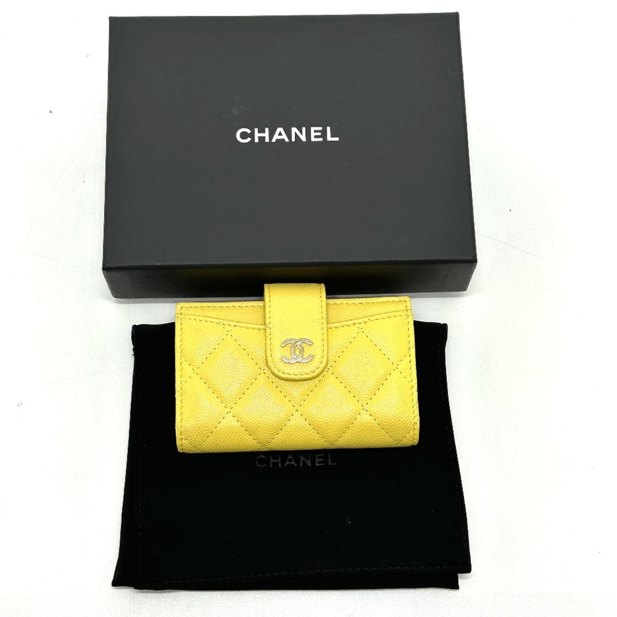Chanel Yellow Leather Coin Purse/Coin Case (Pre-Owned)