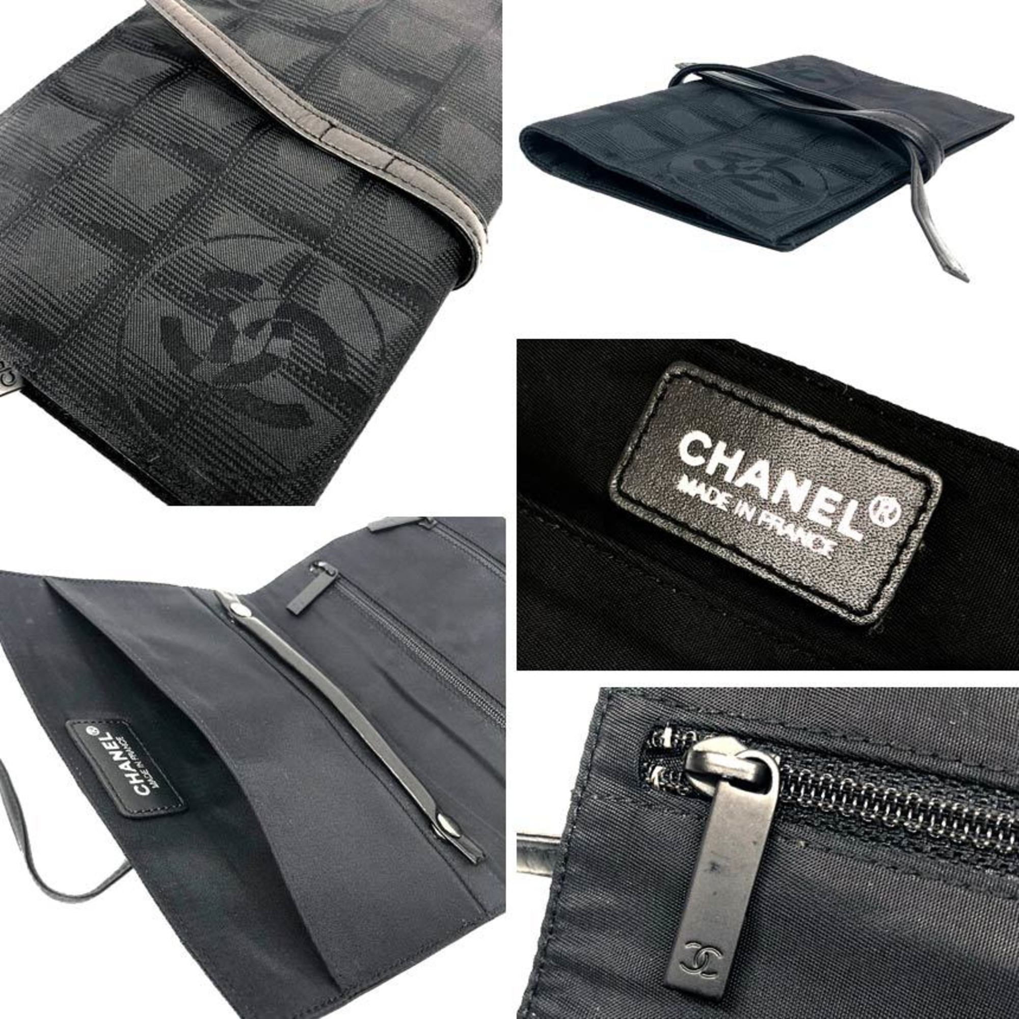 Chanel Black New Travel Line Pouch (Pre-Owned)