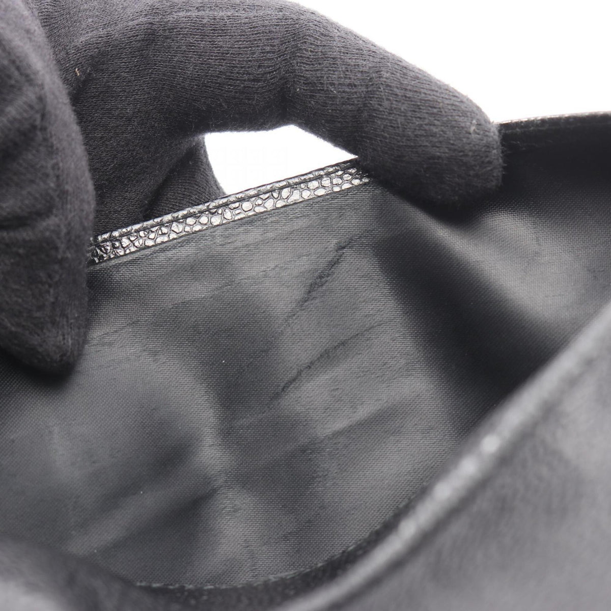 Chanel Black Leather Handbag Shoulder Bag (Pre-Owned)