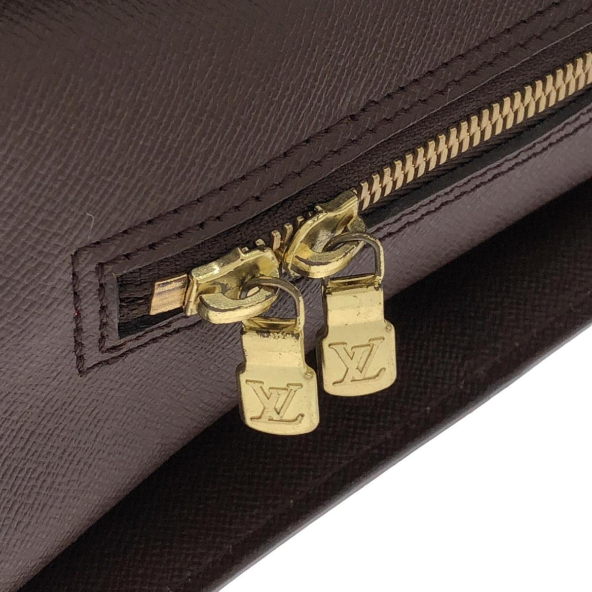 Louis Vuitton Brown Coated Canvas Handbag (Pre-Owned)