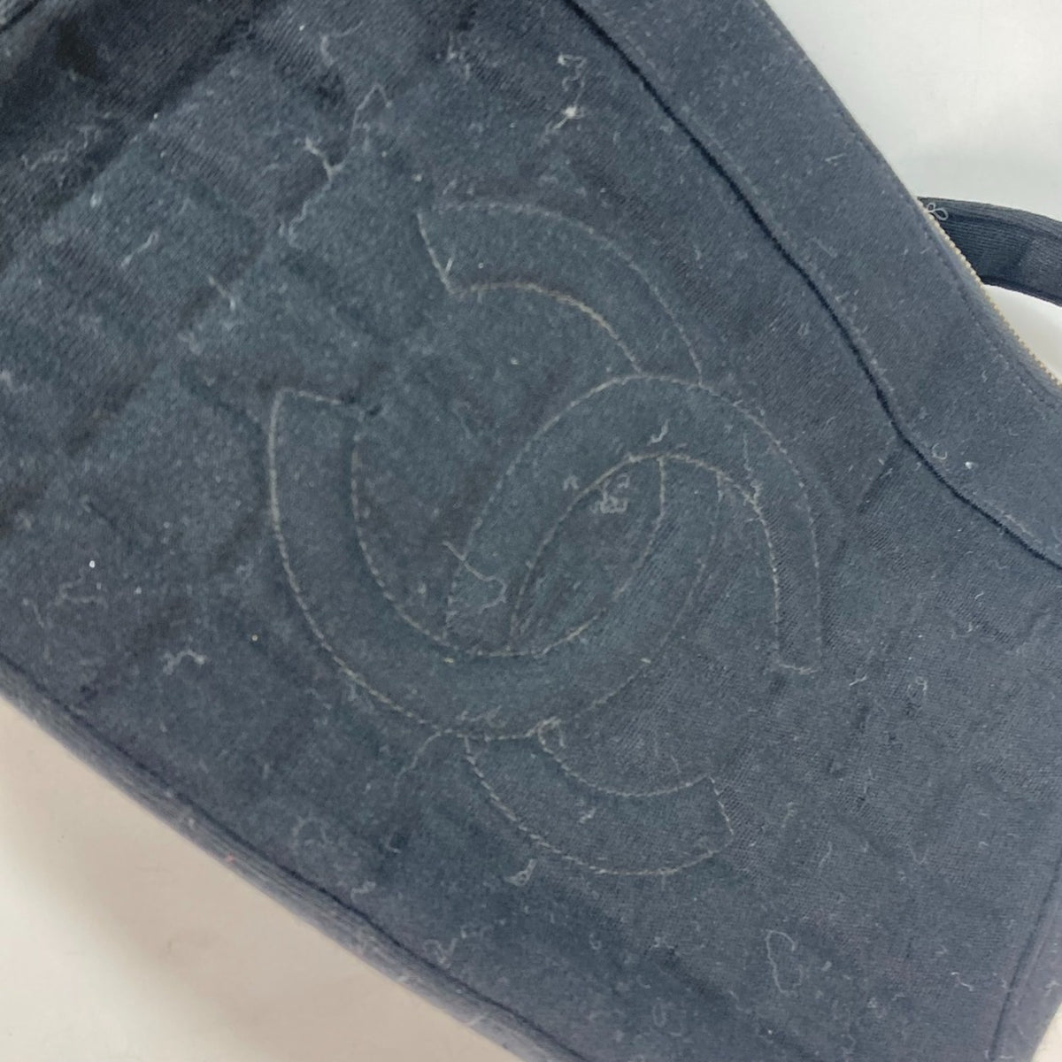 Chanel Black Jersey Shoulder Bag (Pre-Owned)
